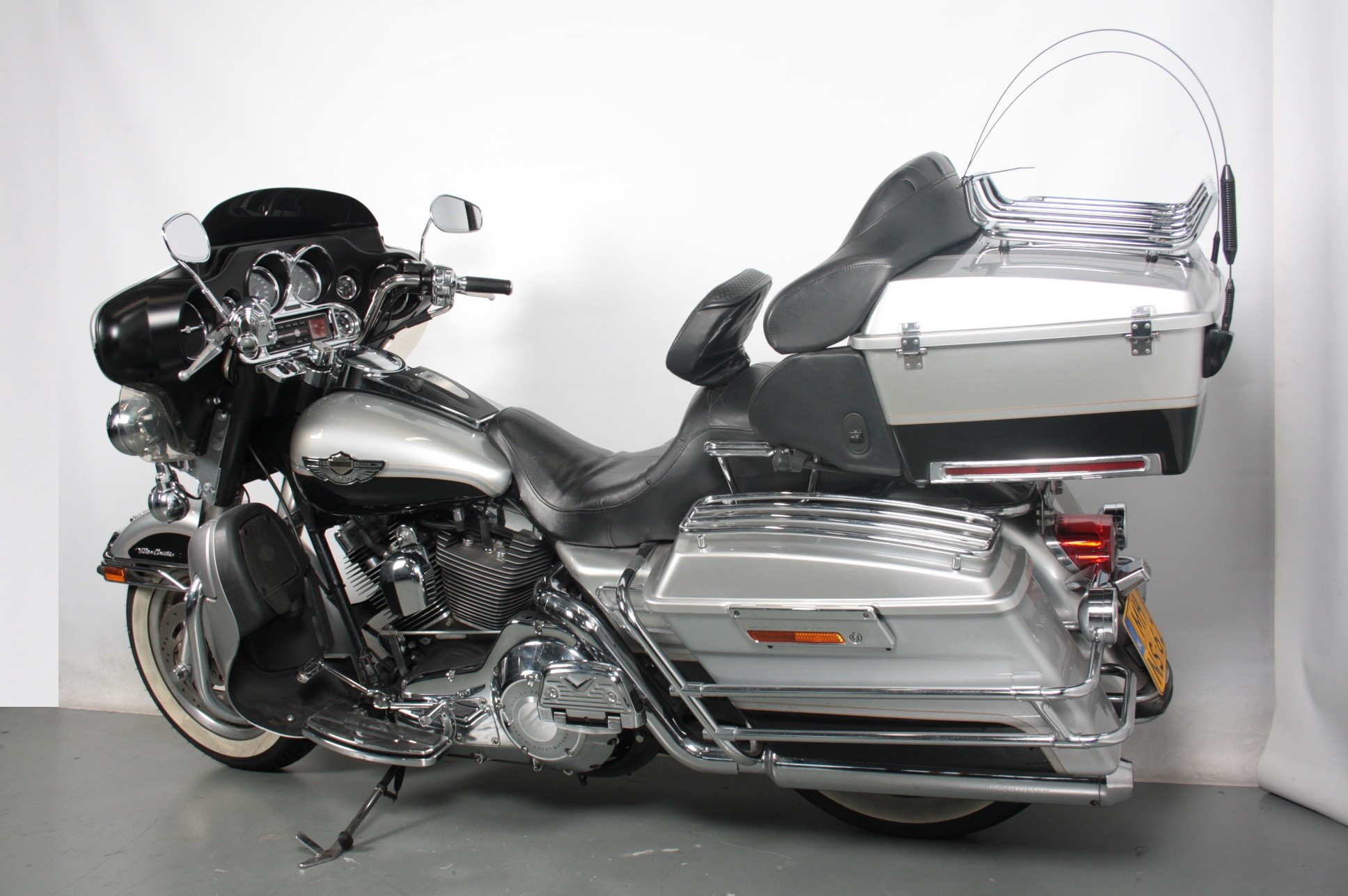 HARLEY-DAVIDSON - FLHTCUI