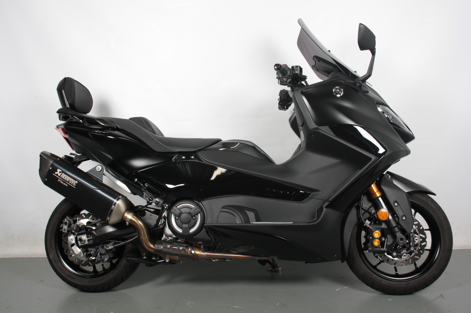 YAMAHA - TMAX Tech MAX