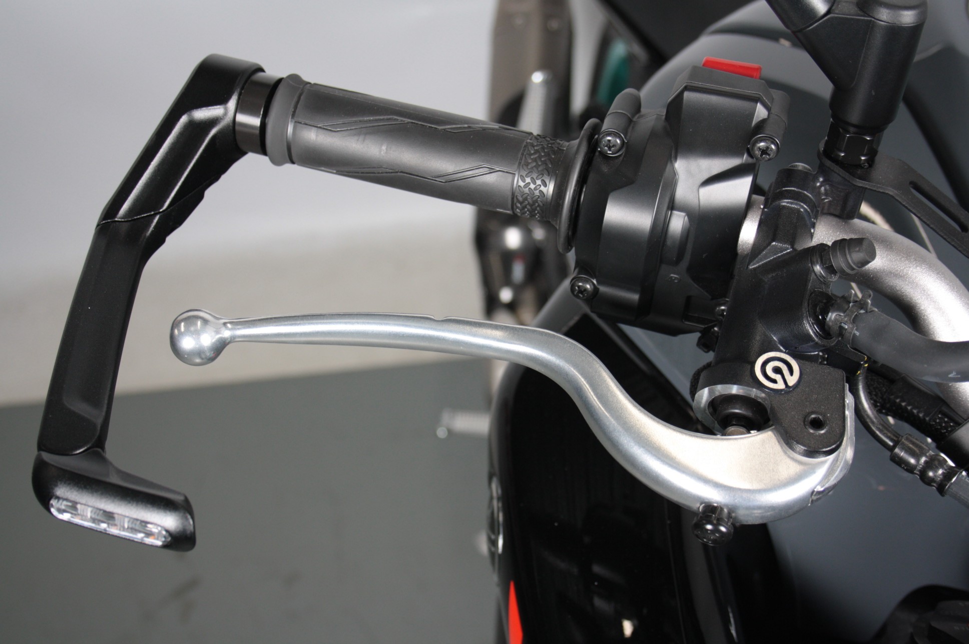 YAMAHA - MT-10 ABS Gratis sportpakket!