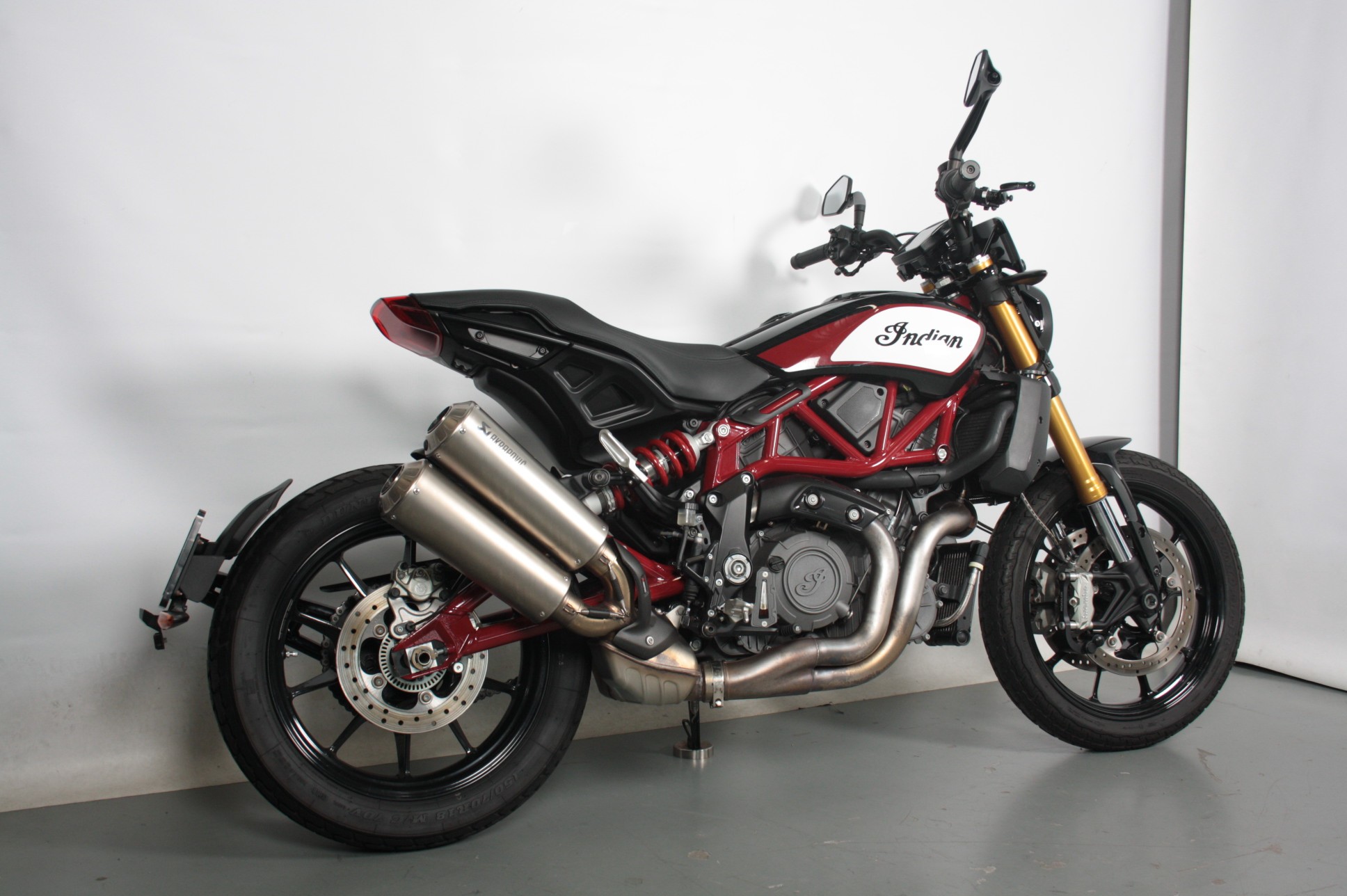 INDIAN - FTR 1200 S RACE REPLICA