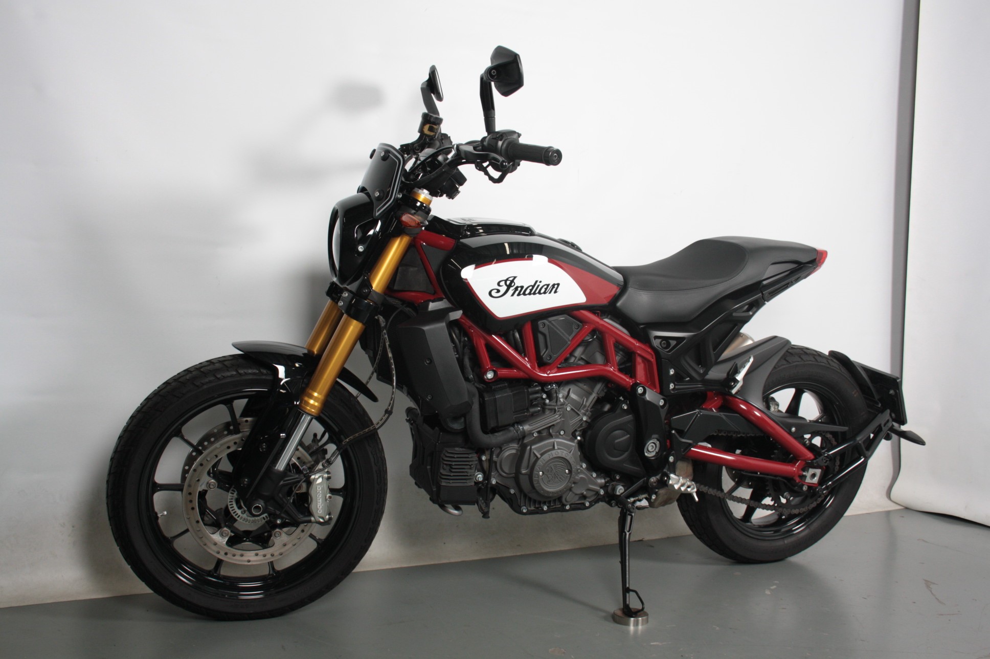 INDIAN - FTR 1200 S RACE REPLICA