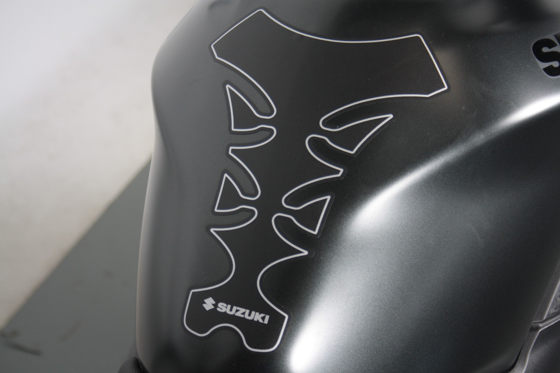 SUZUKI - SV650 Suzuki SV650 2024