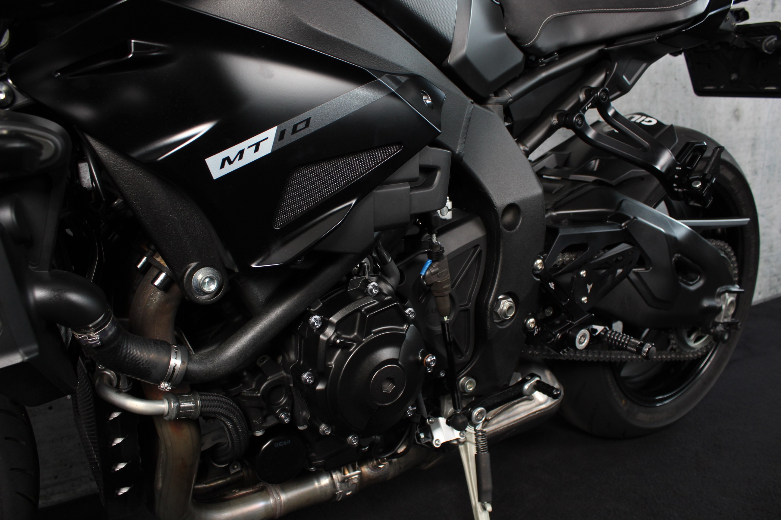 YAMAHA MT 10 ABS