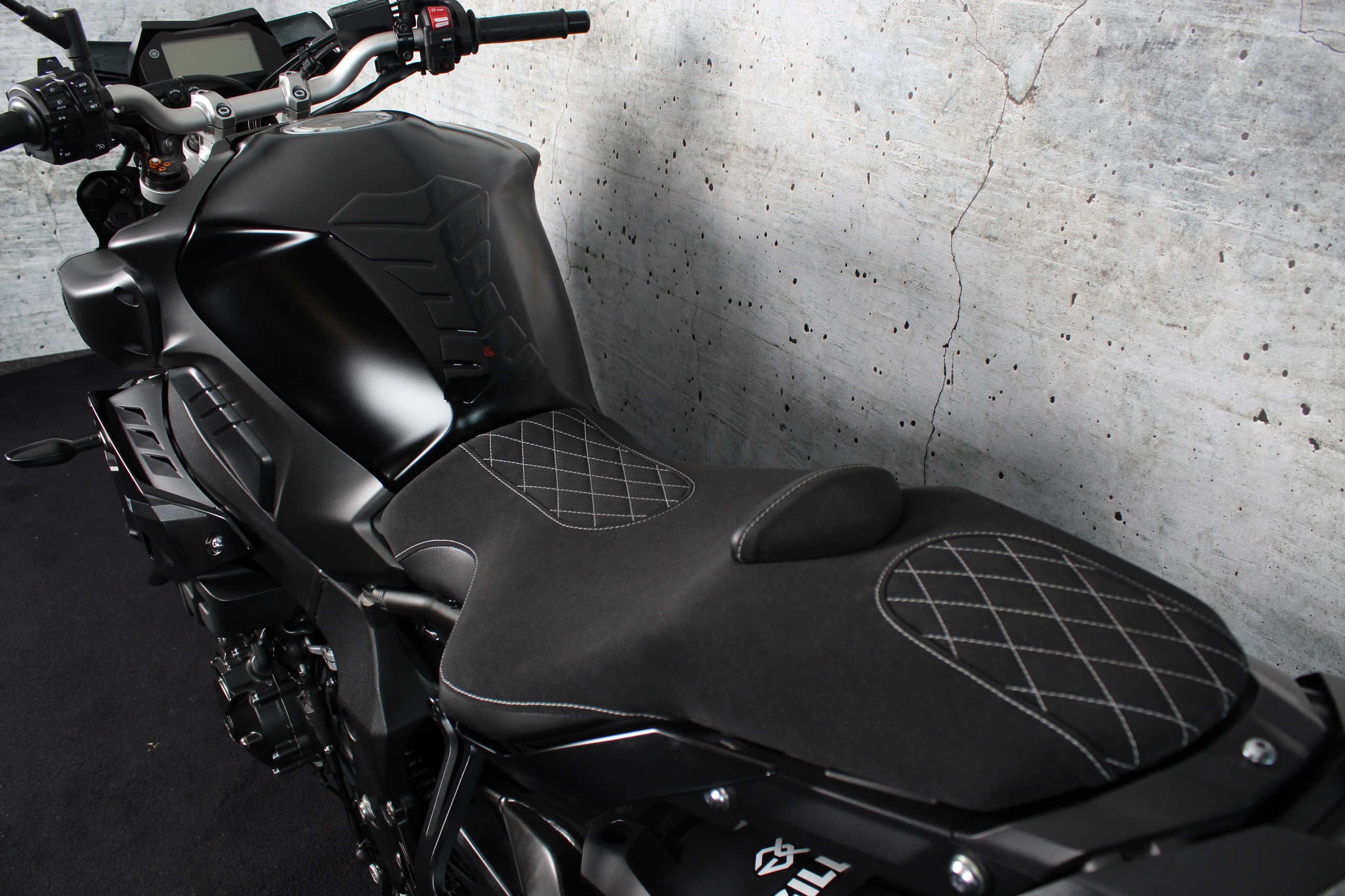YAMAHA MT 10 ABS