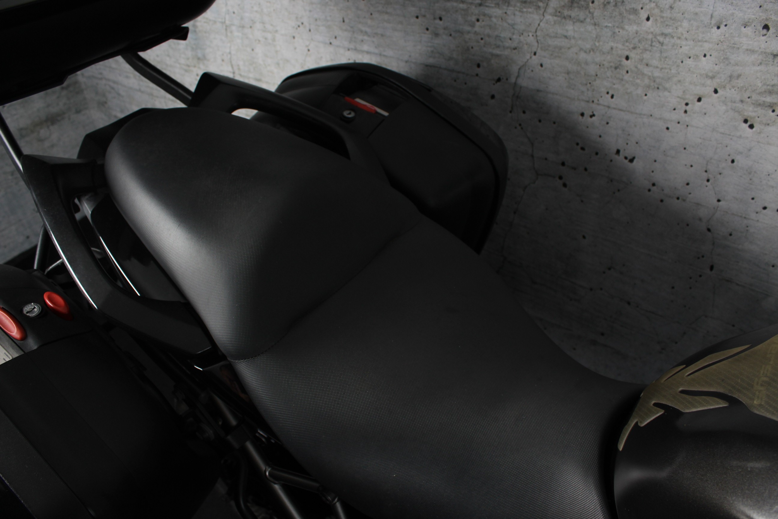 KAWASAKI Versys 650 ABS LeoVince - koff