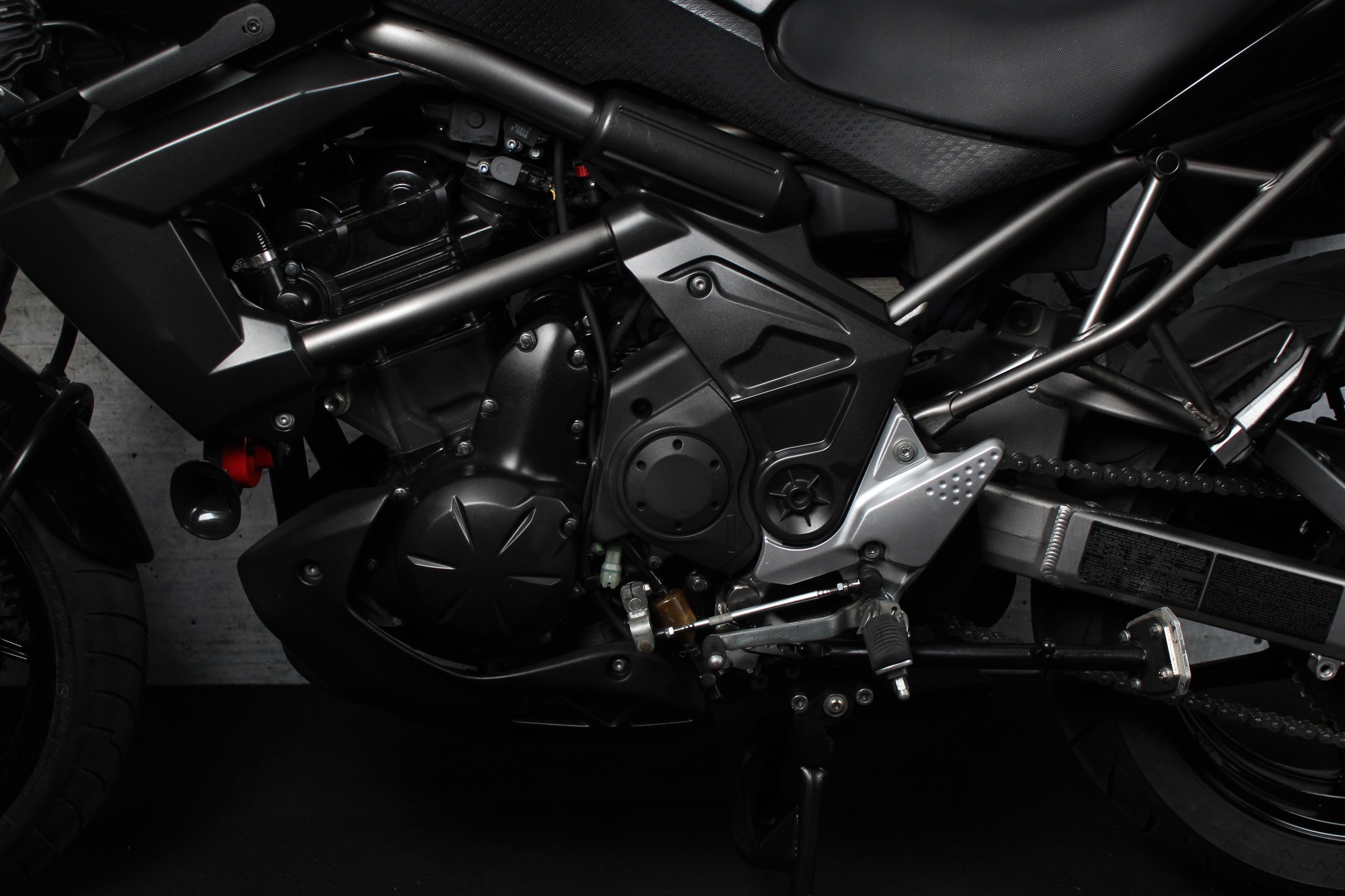 KAWASAKI Versys 650 ABS LeoVince - koff