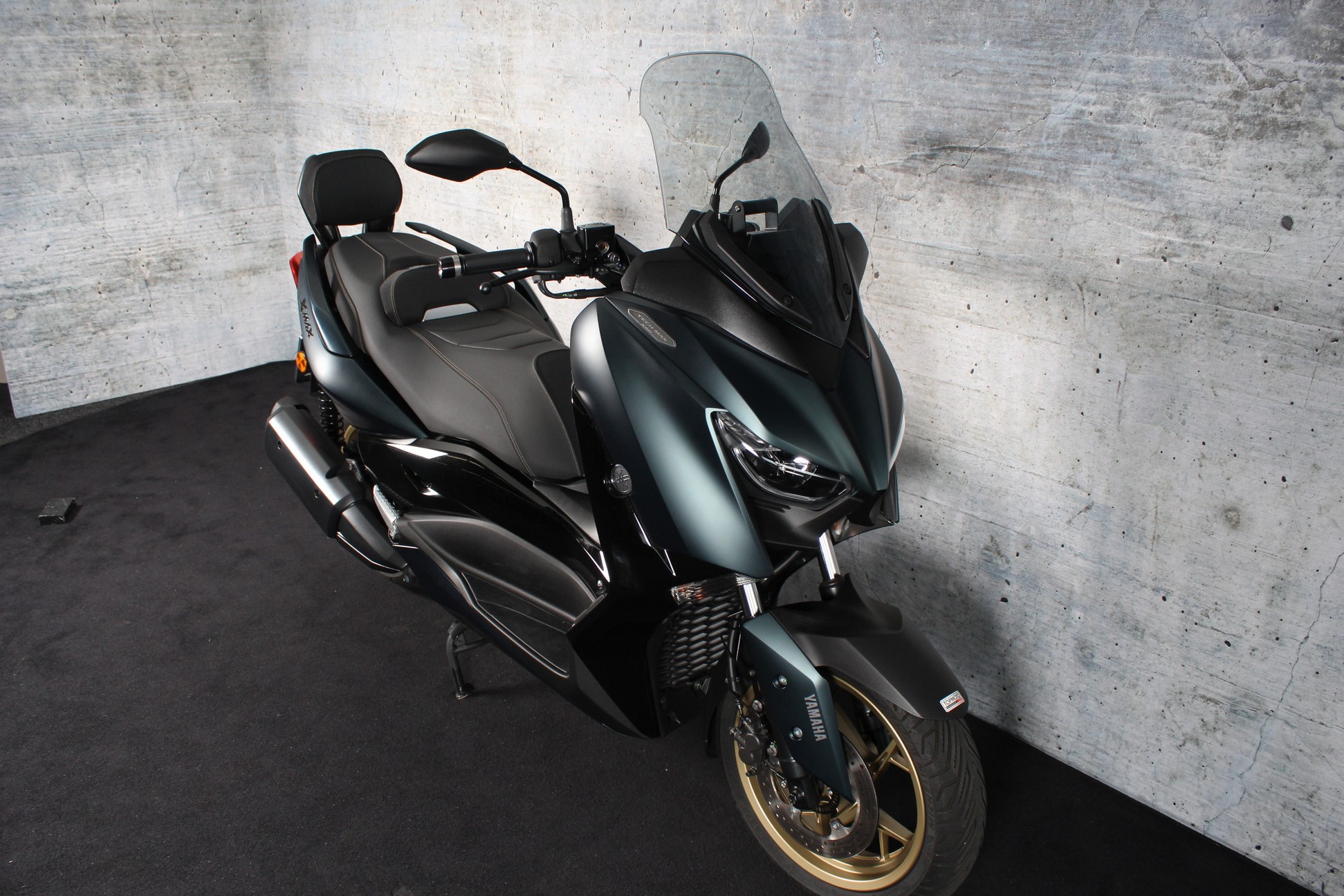 YAMAHA XMax 300 Tech Max ABS BTW-moto