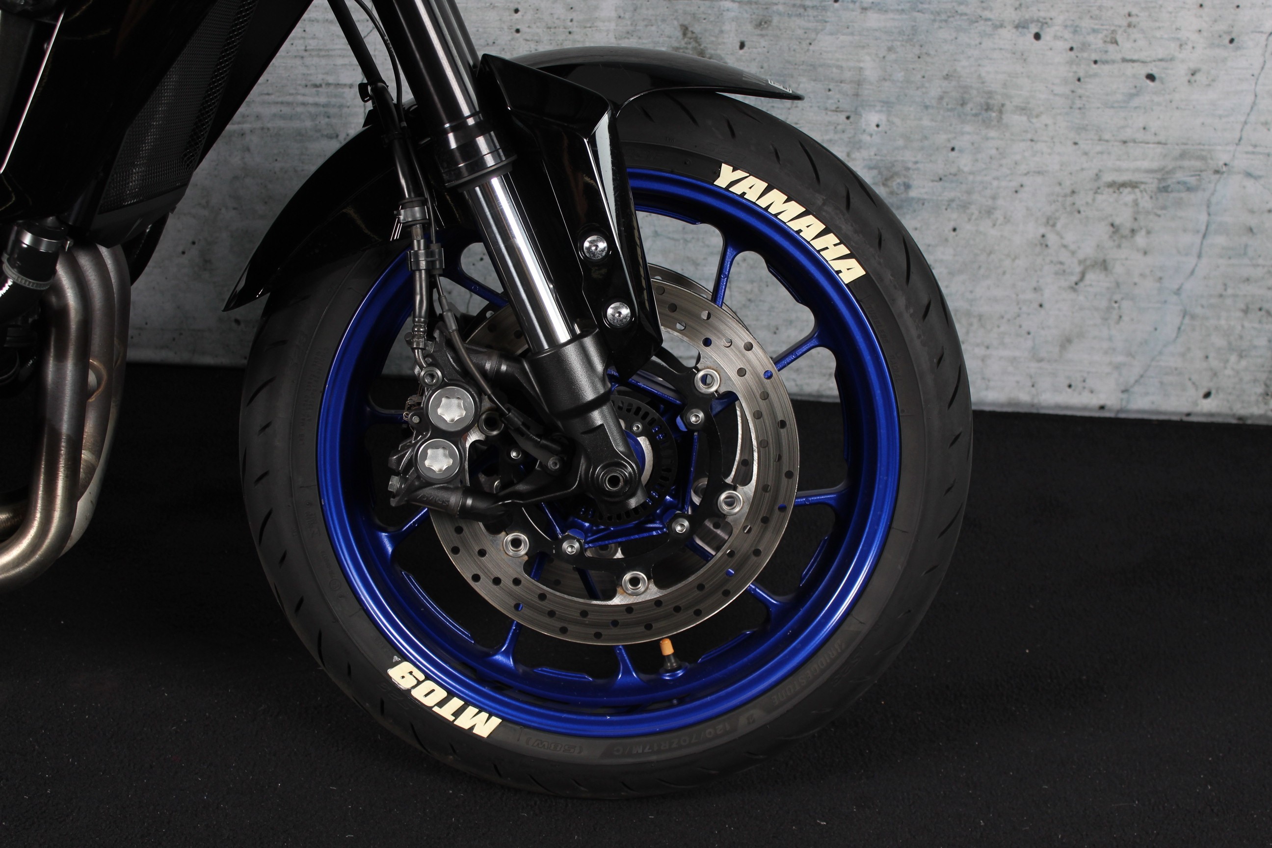 YAMAHA MT 09 ABS