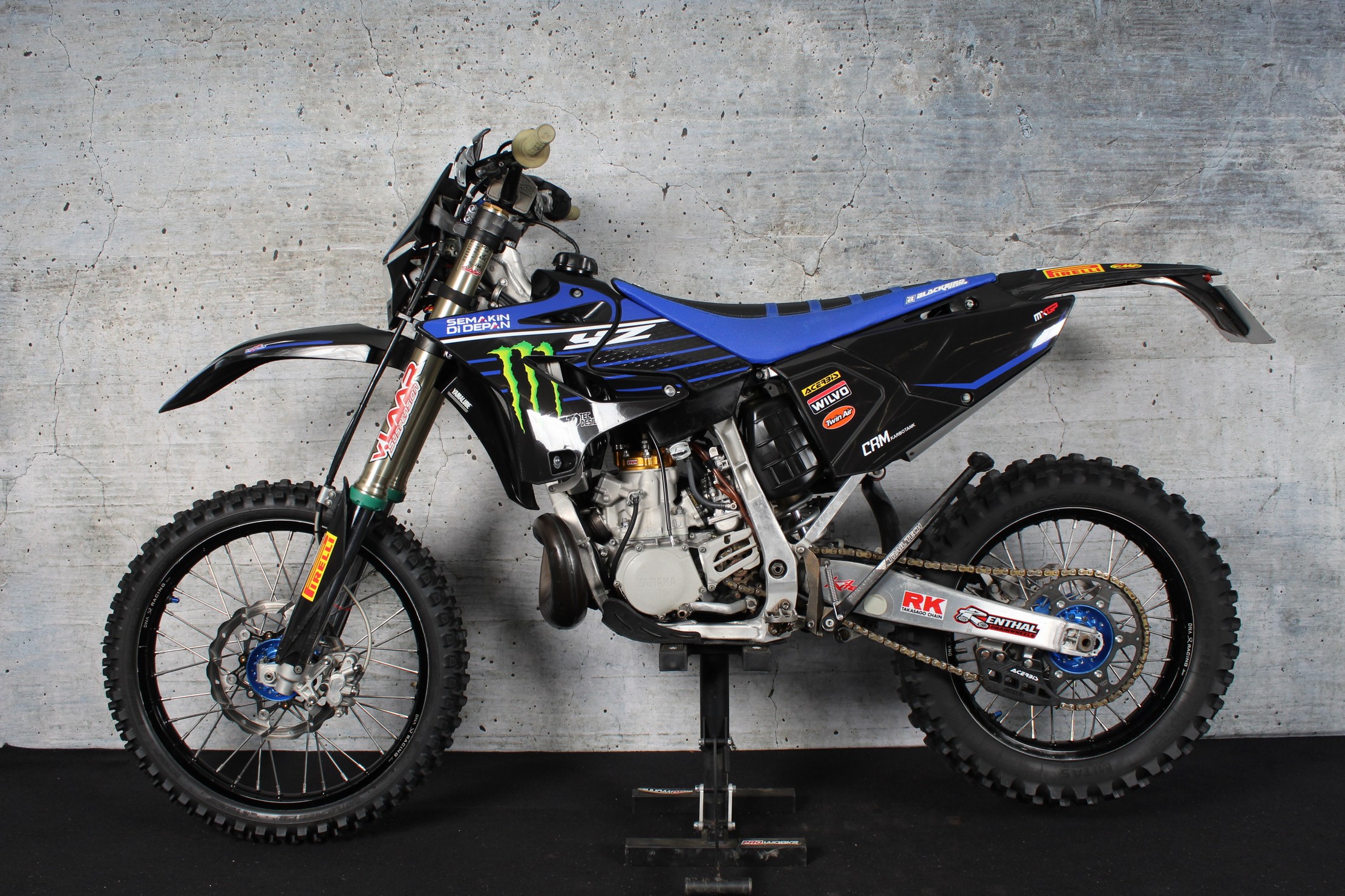 YAMAHA YZ 250