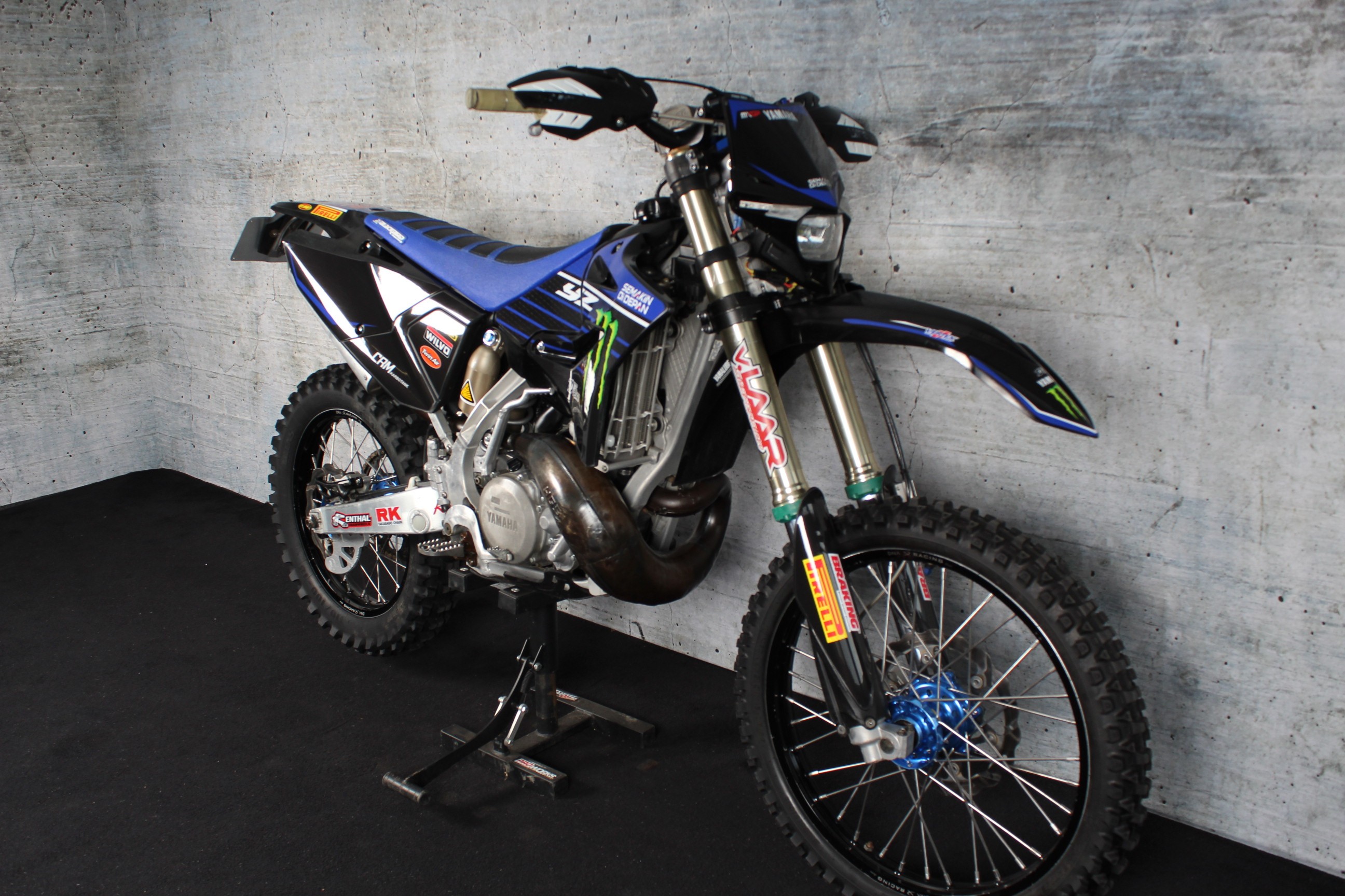 YAMAHA YZ 250