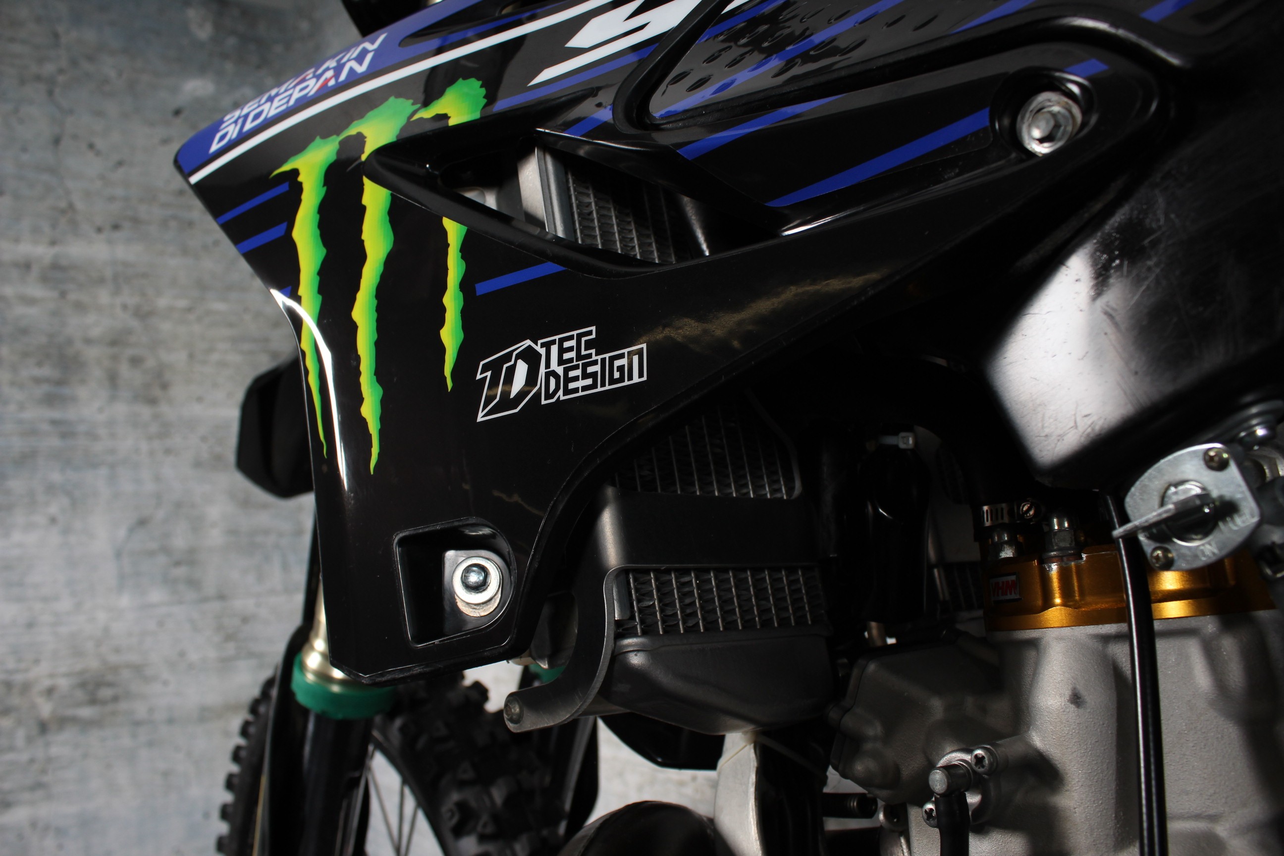YAMAHA YZ 250