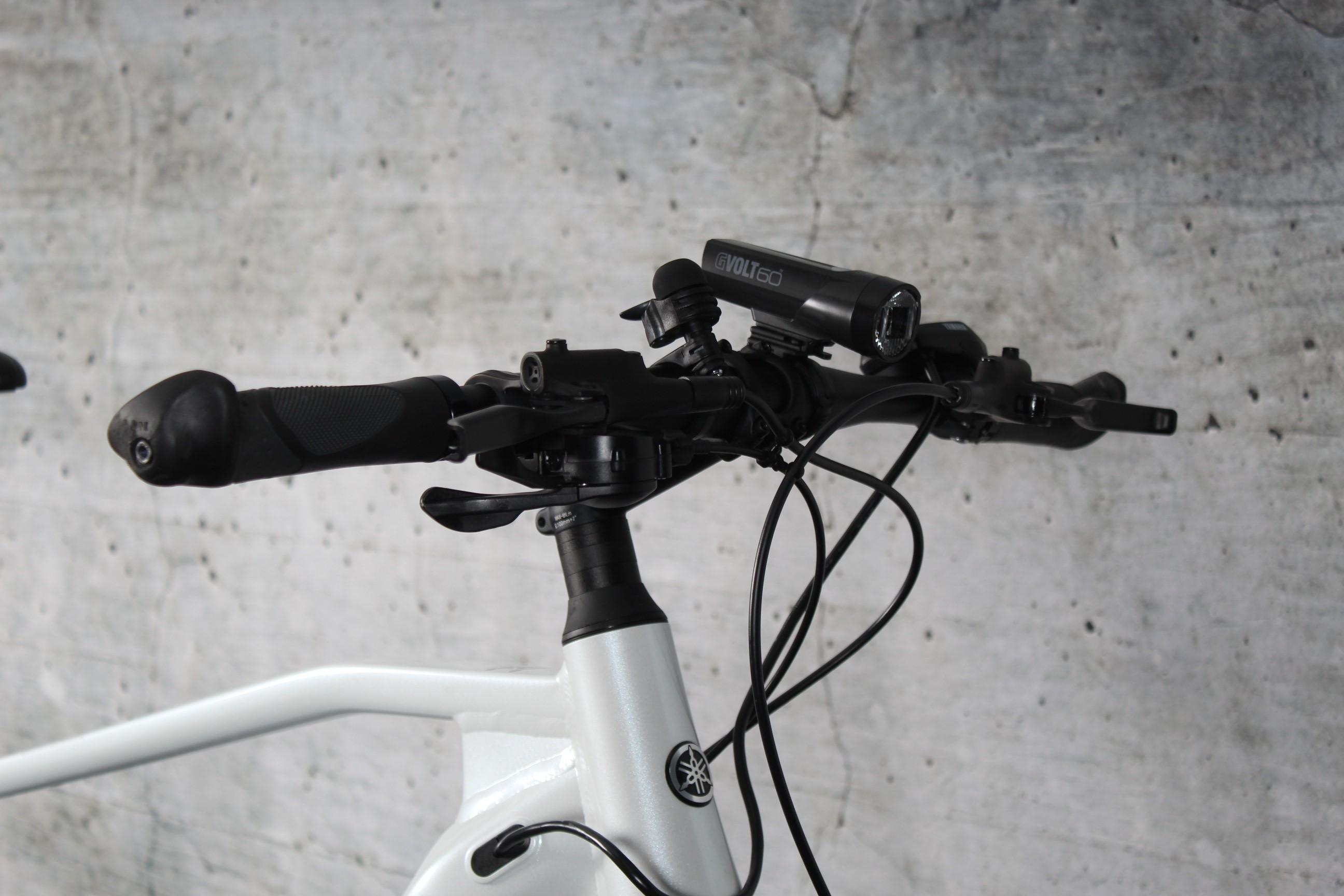 YAMAHA - CrossCore RC - L