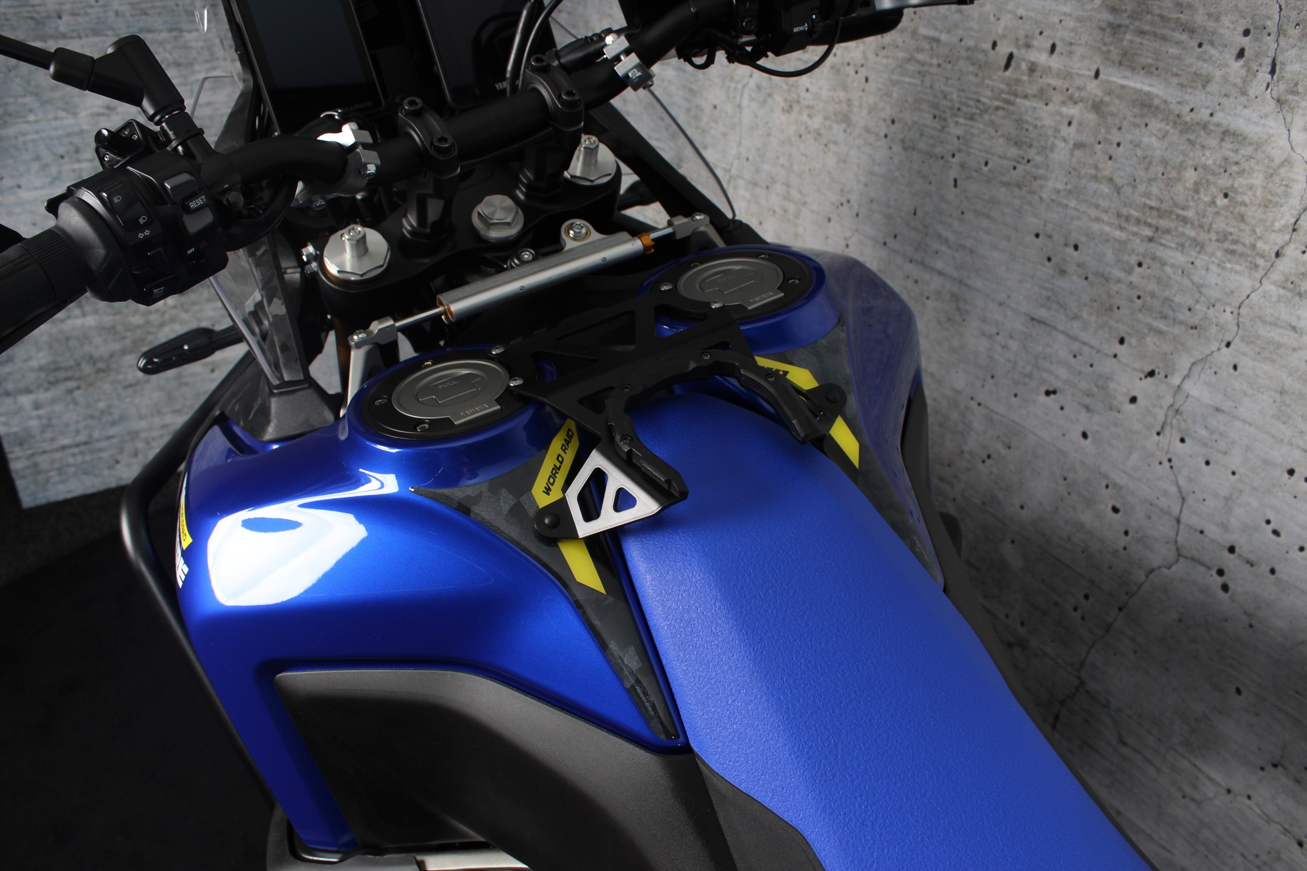 YAMAHA Tenere 700 World Raid Carplay/