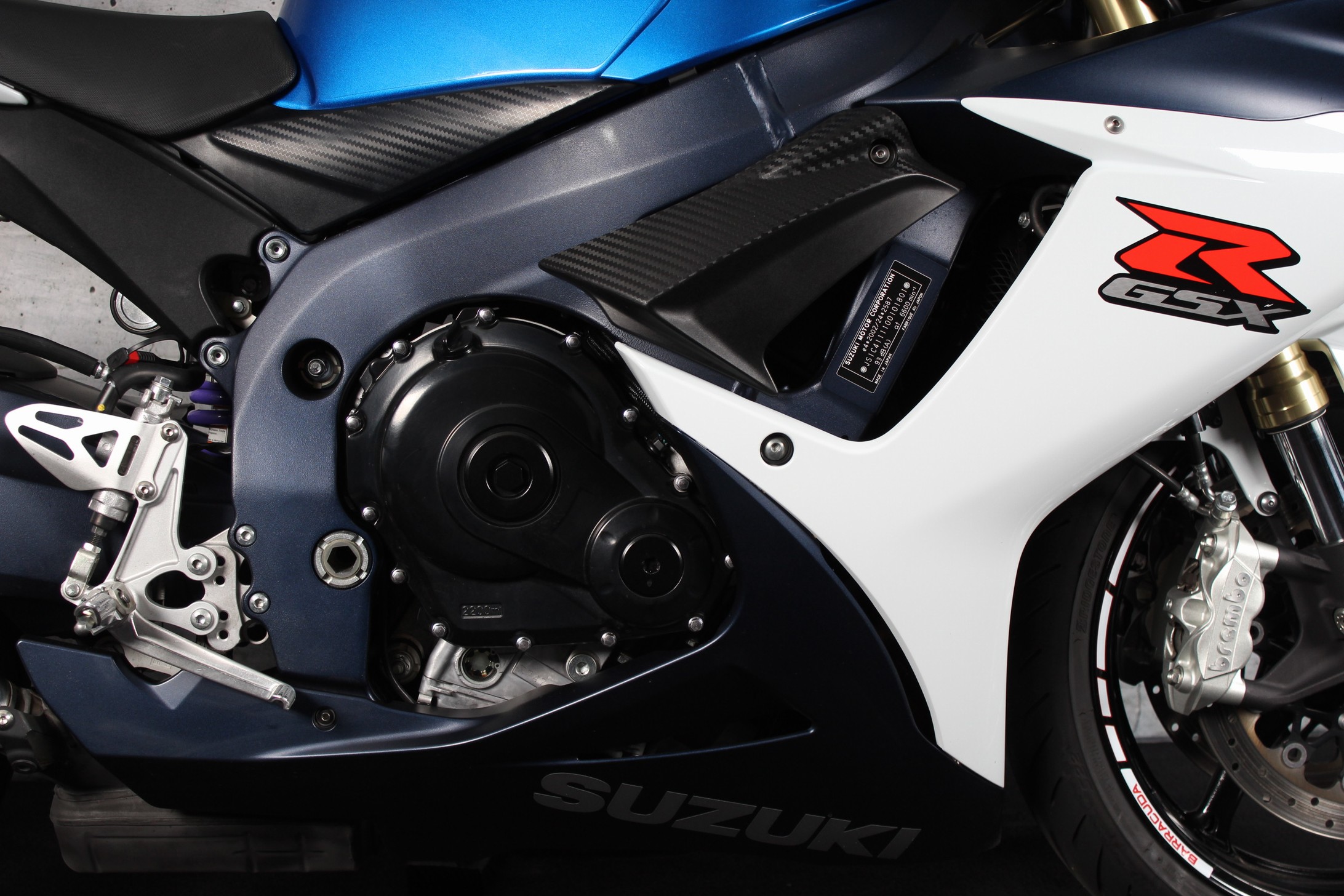 SUZUKI GSX R 750 Arrow - Hyperpro