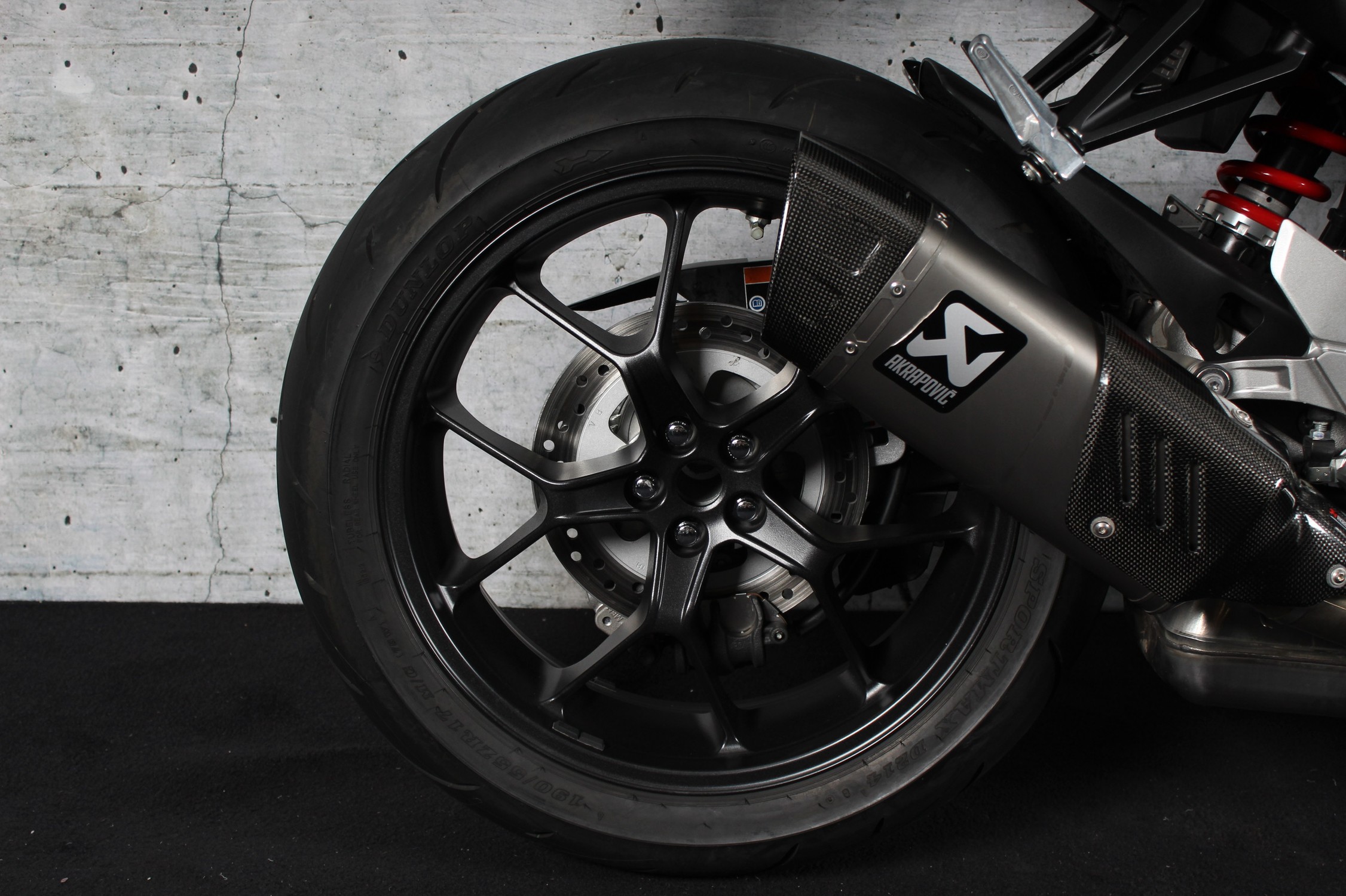 HONDA CB 1000 R ABS Akrapovic