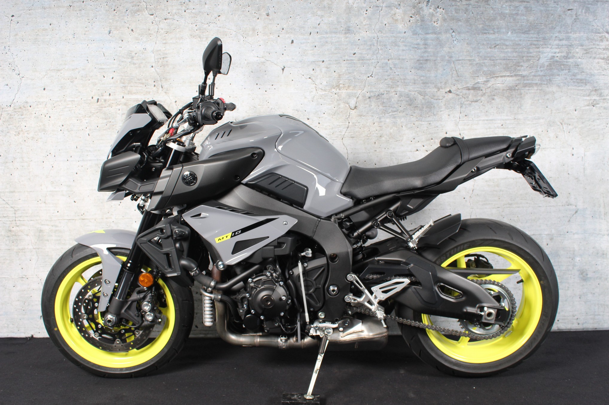 YAMAHA MT 10 ABS