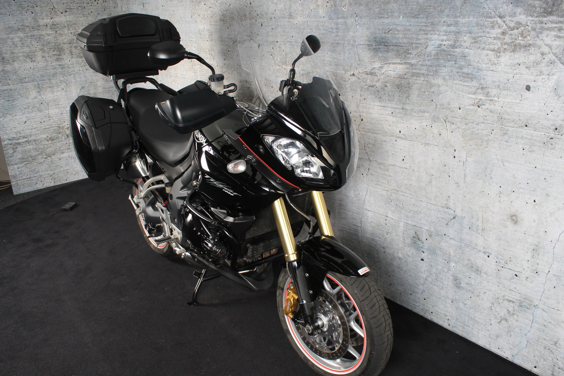 TRIUMPH Tiger 1050 ABS