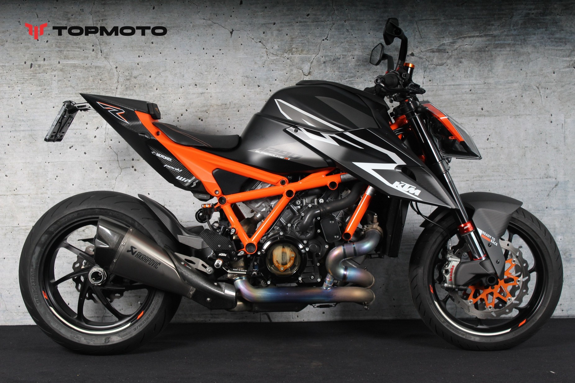 KTM 1290 Super Duke RR Full Akrapo