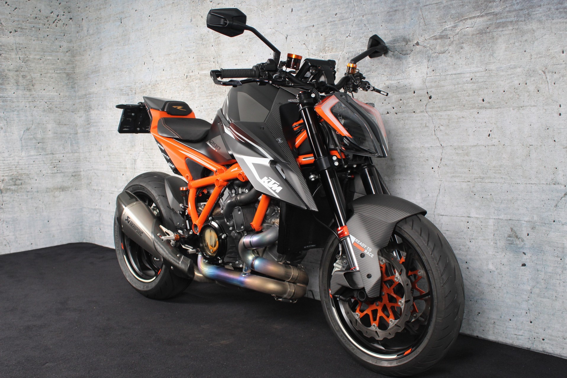 KTM 1290 Super Duke RR Full Akrapo