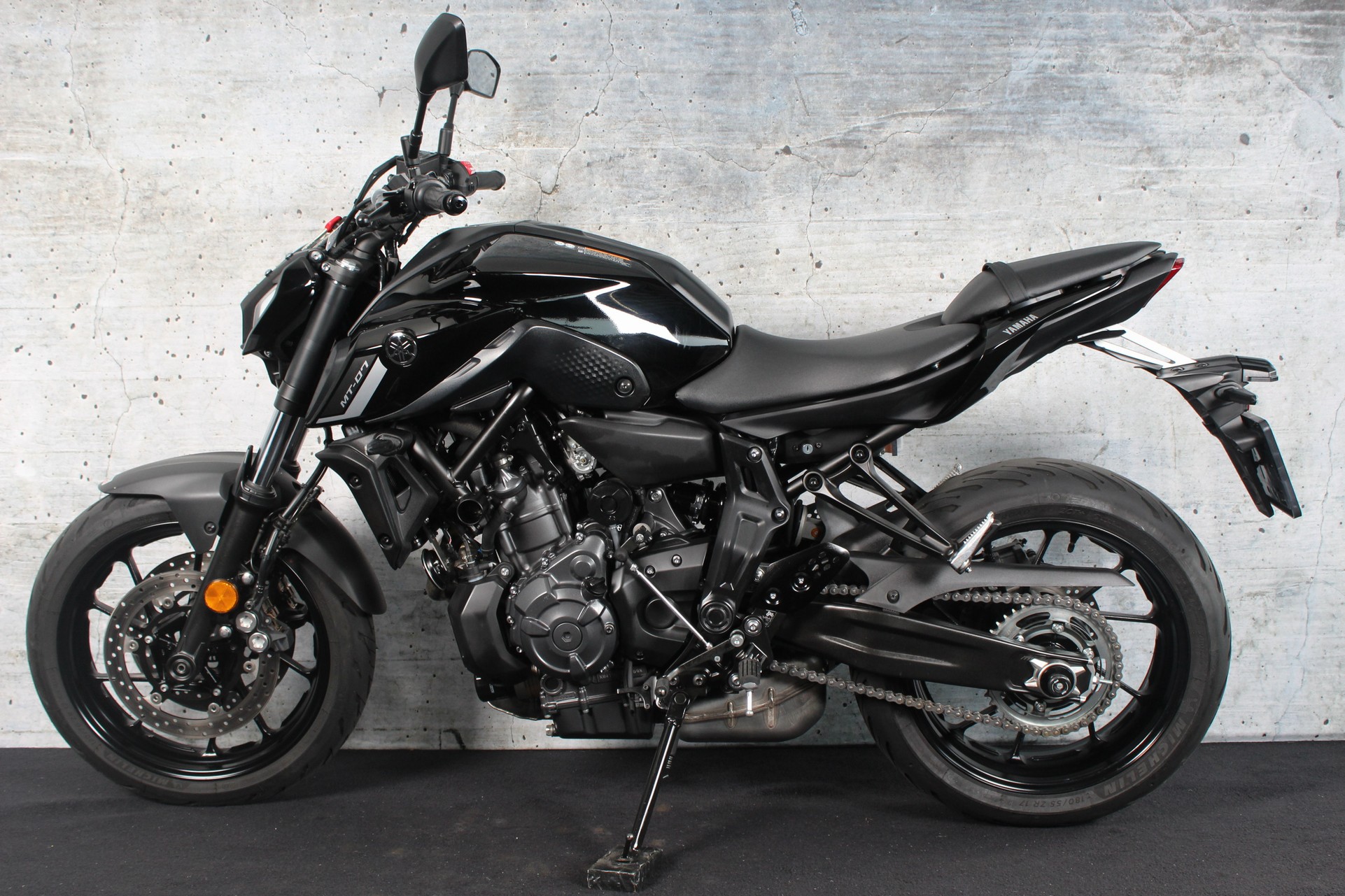 YAMAHA MT 07 ABS Pure A2/ code 80/ 35