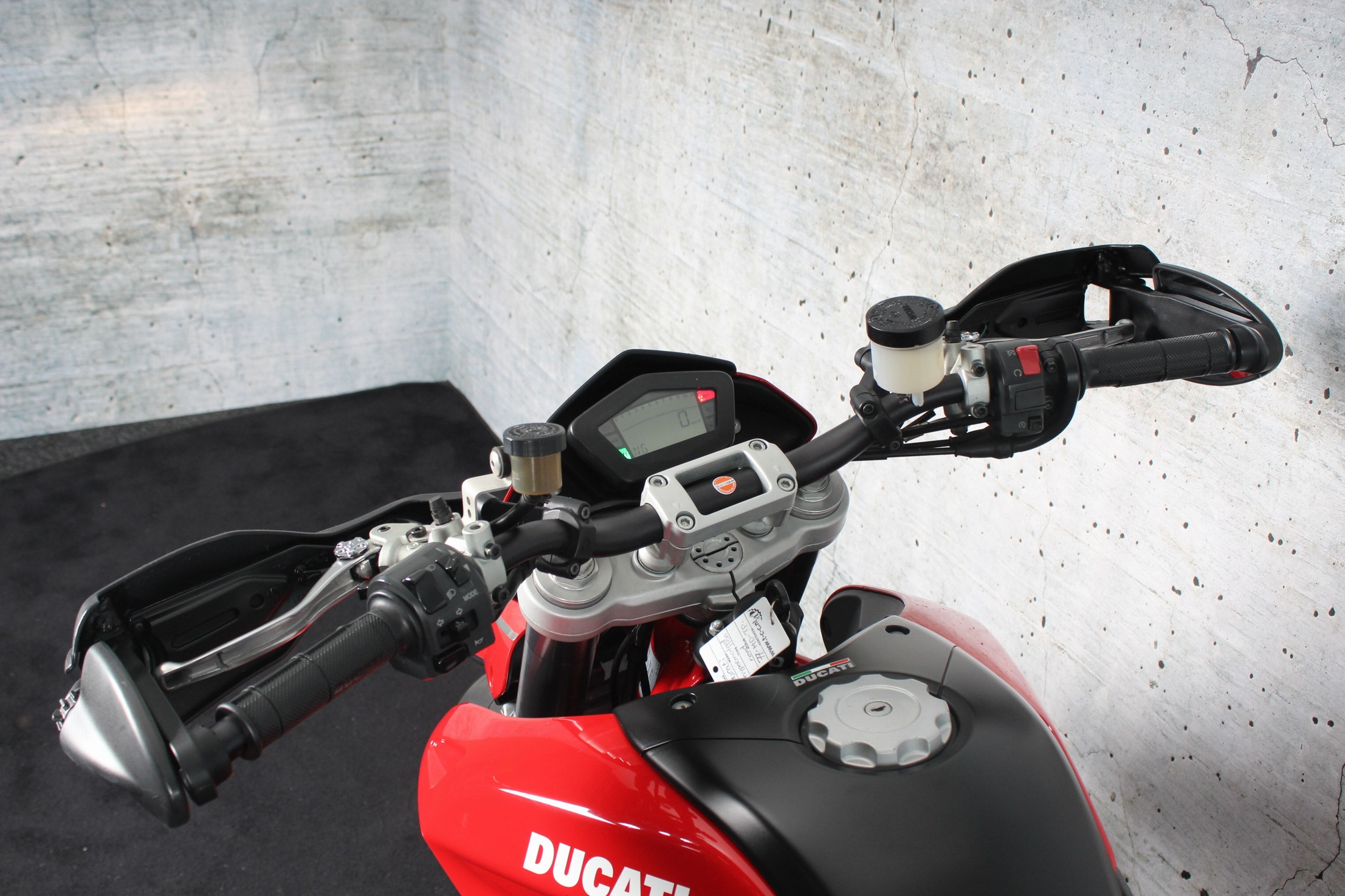 DUCATI Hypermotard 1100 Termignoni -