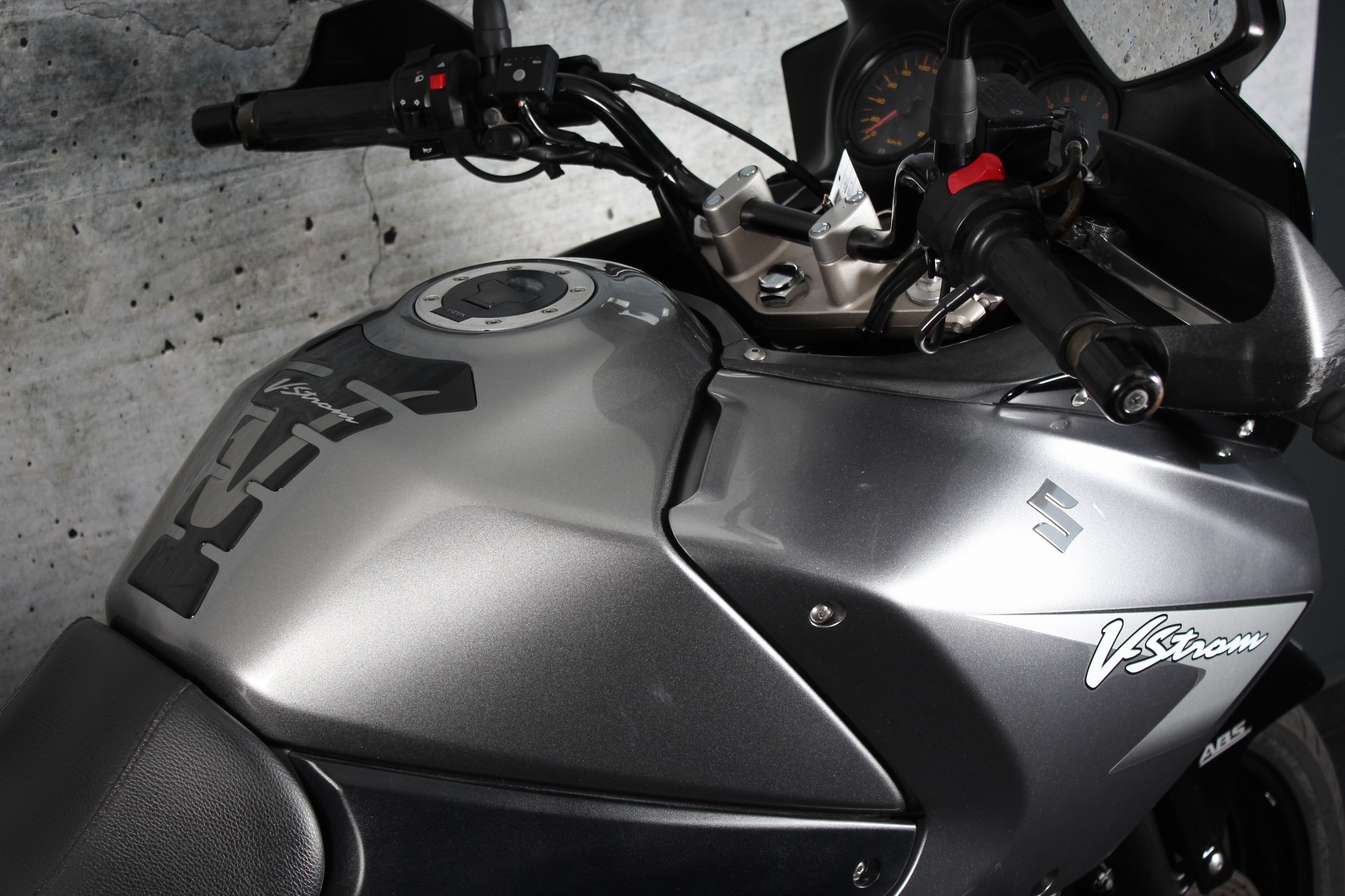 SUZUKI V-Strom DL 650 ABS