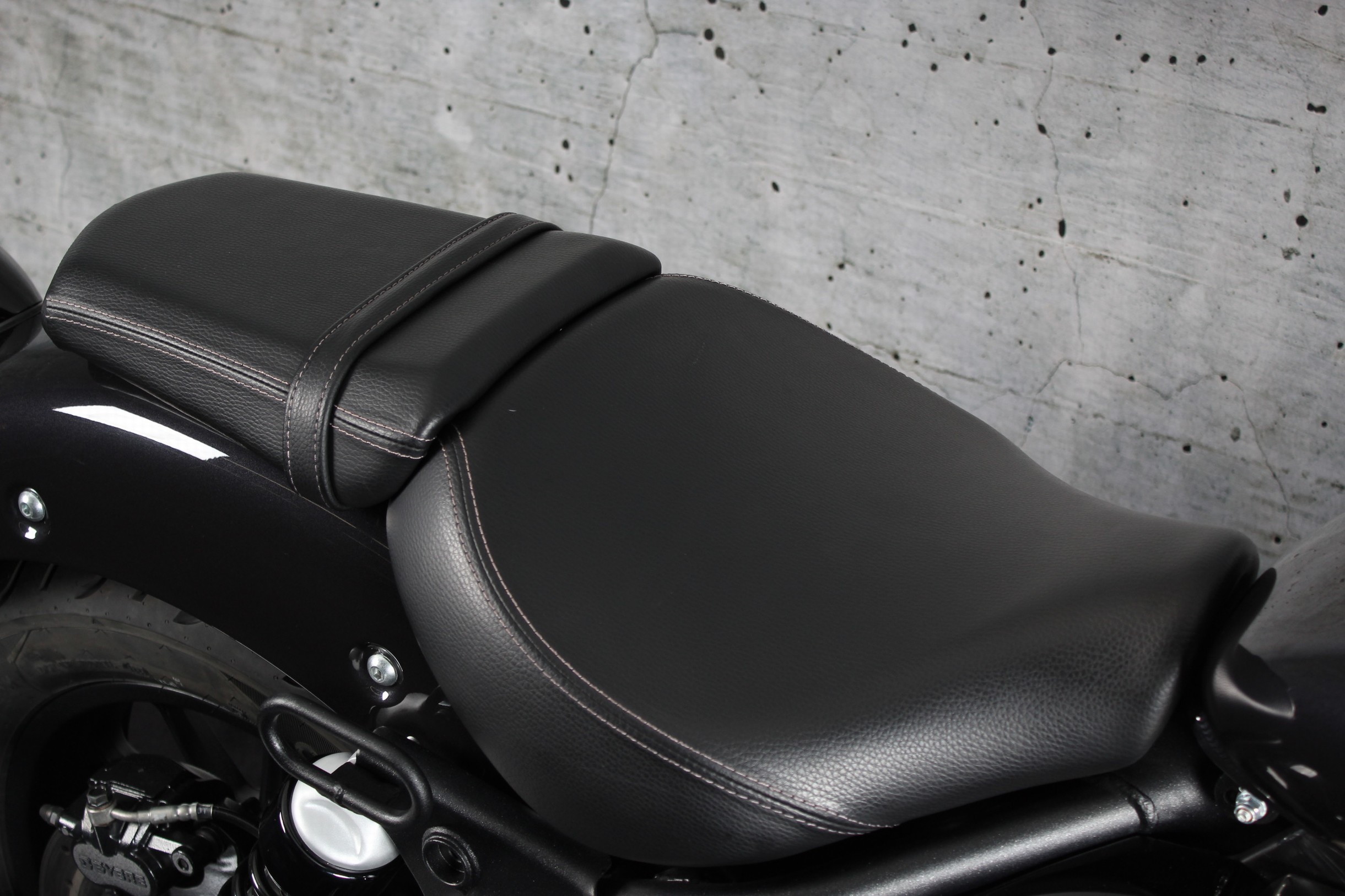 ROYAL-ENFIELD Super Meteor 650