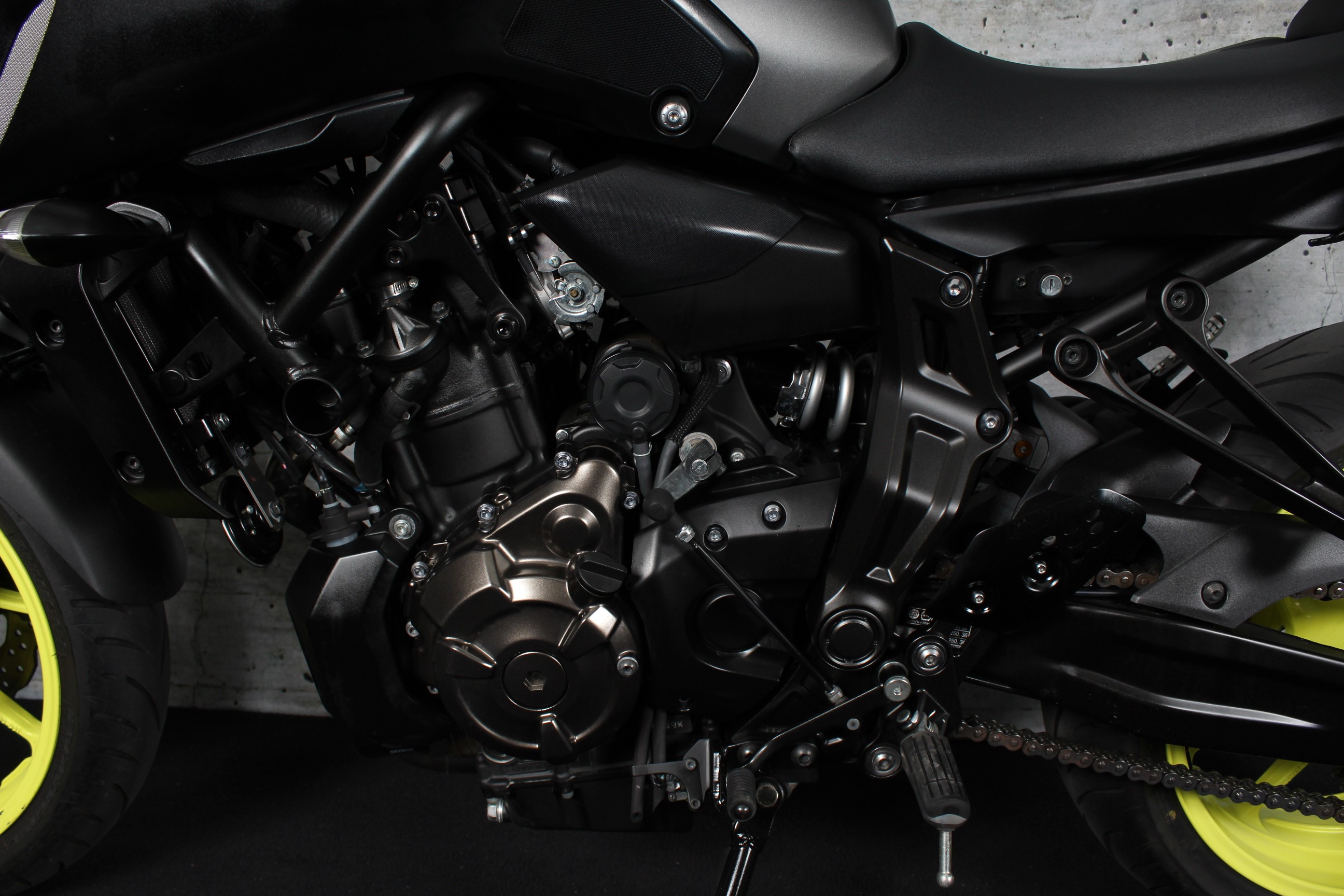 YAMAHA - MT 07 ABS