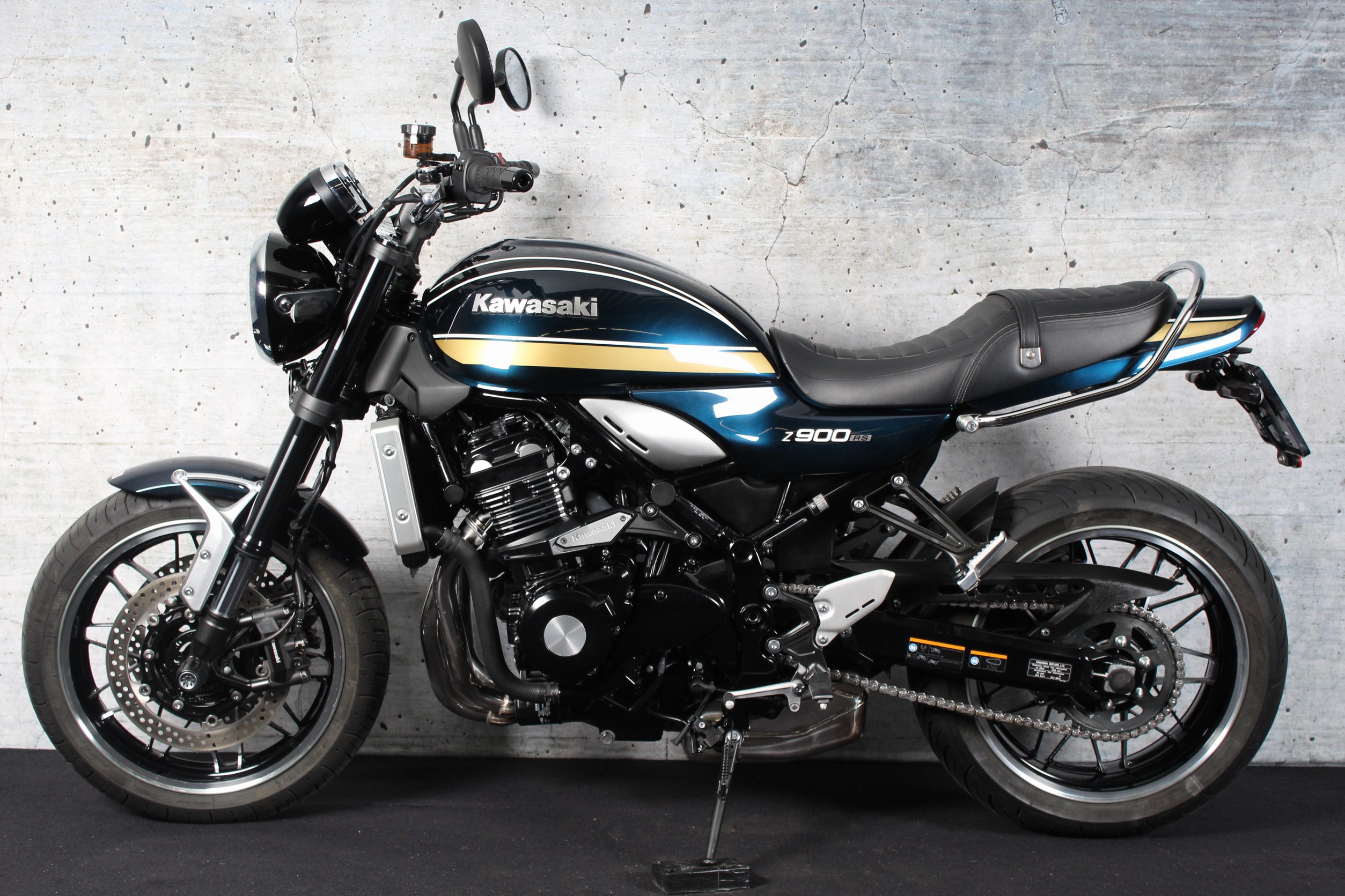 KAWASAKI Z 900 RS