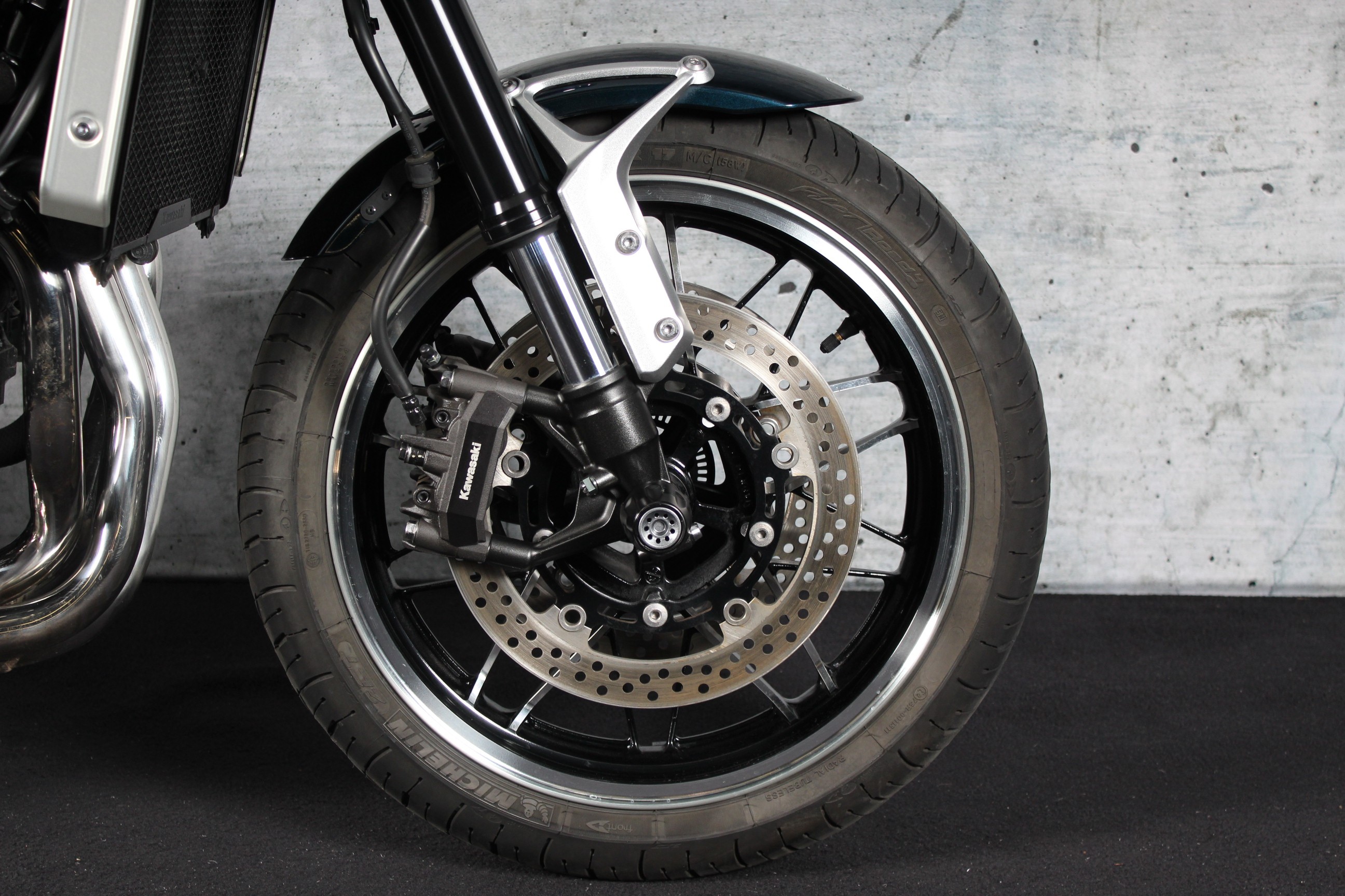 KAWASAKI Z 900 RS