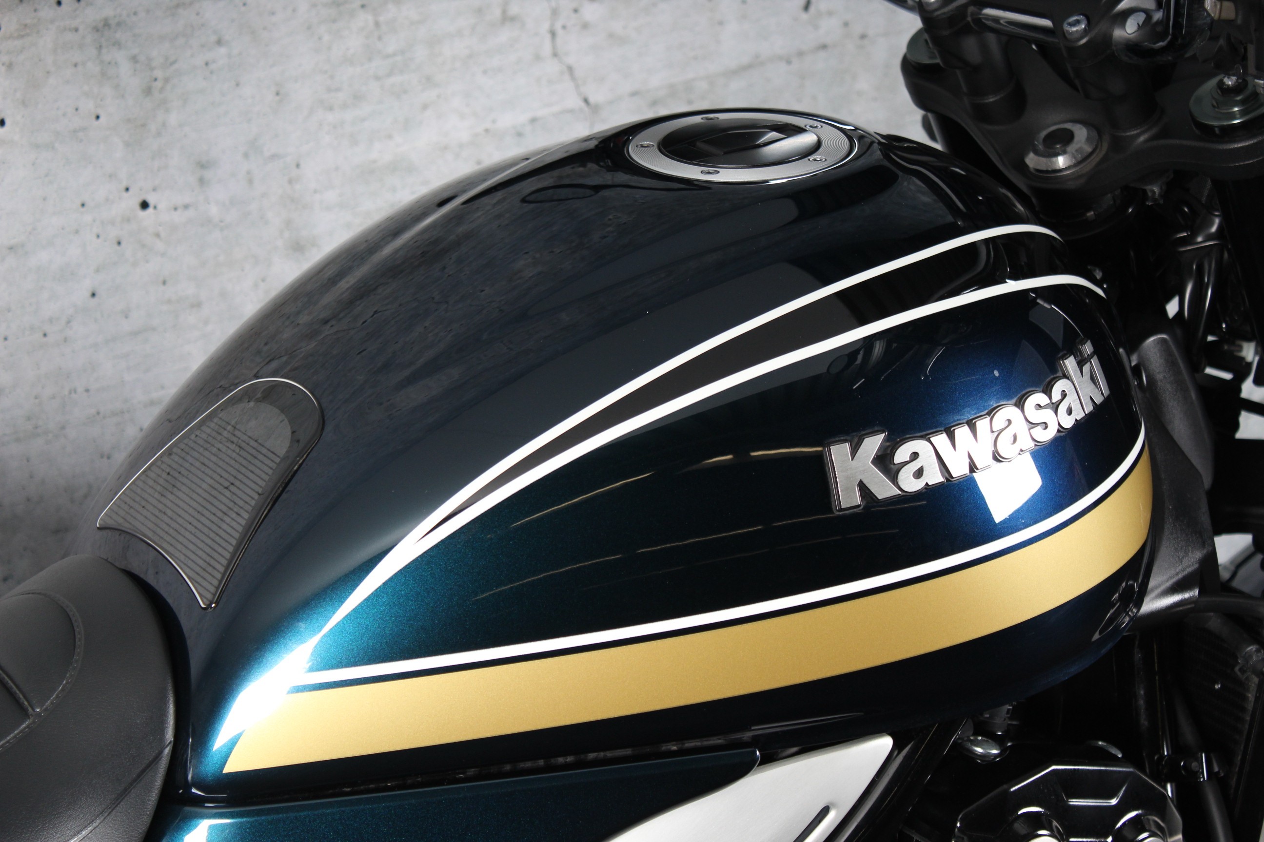 KAWASAKI Z 900 RS