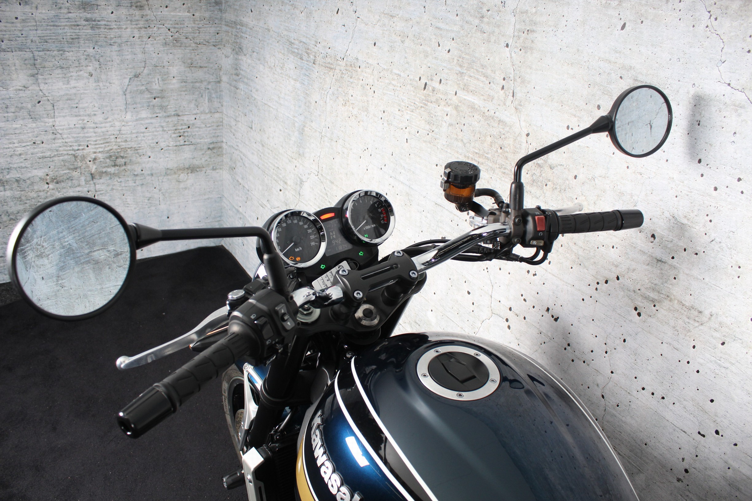 KAWASAKI Z 900 RS