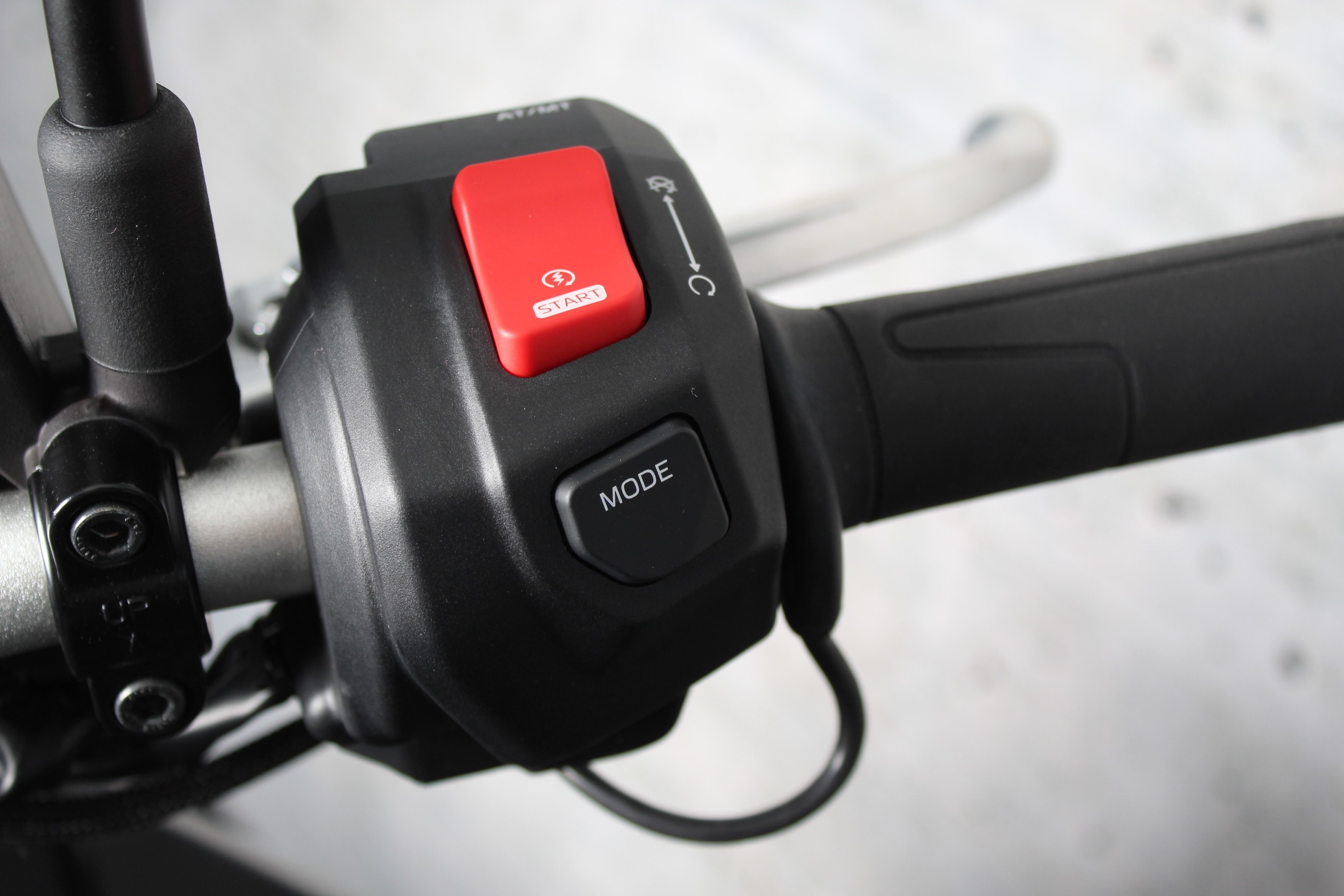 YAMAHA MT 07 Y-AMT ABS