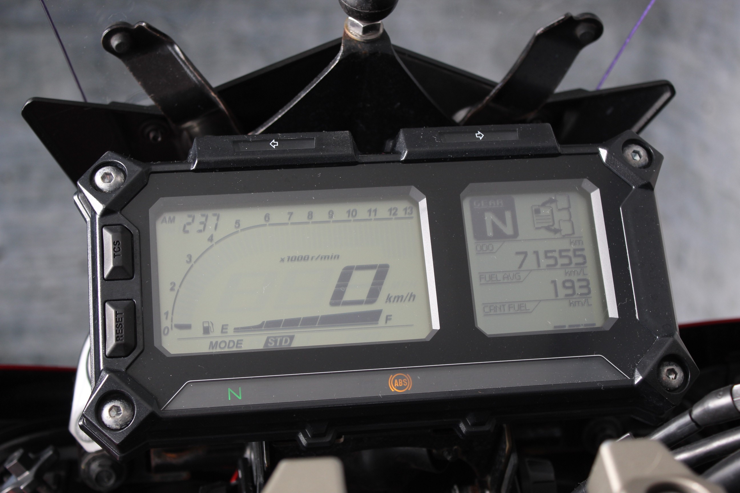 YAMAHA Tracer 900 ABS