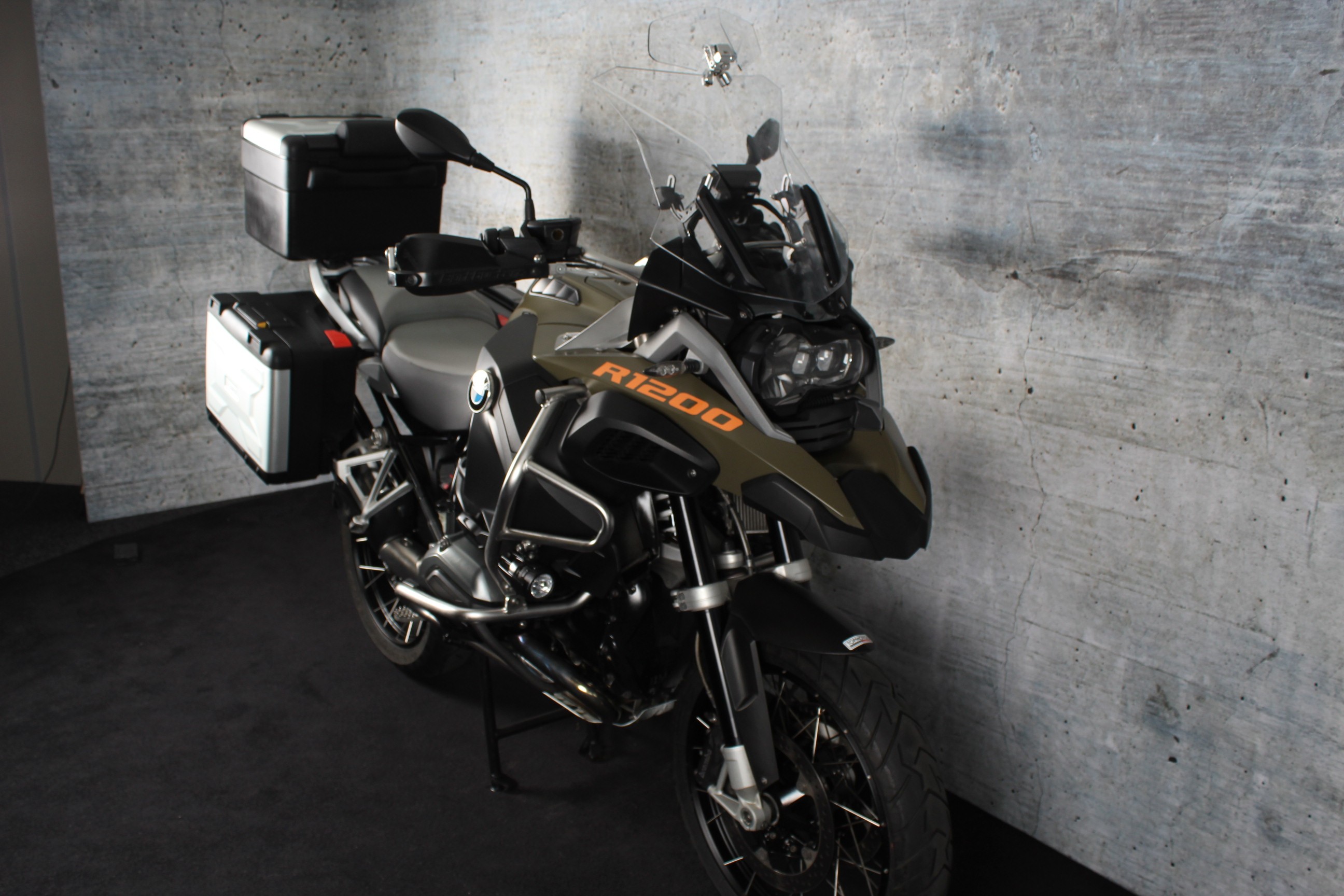 BMW - R 1200 GS Adventure ABS