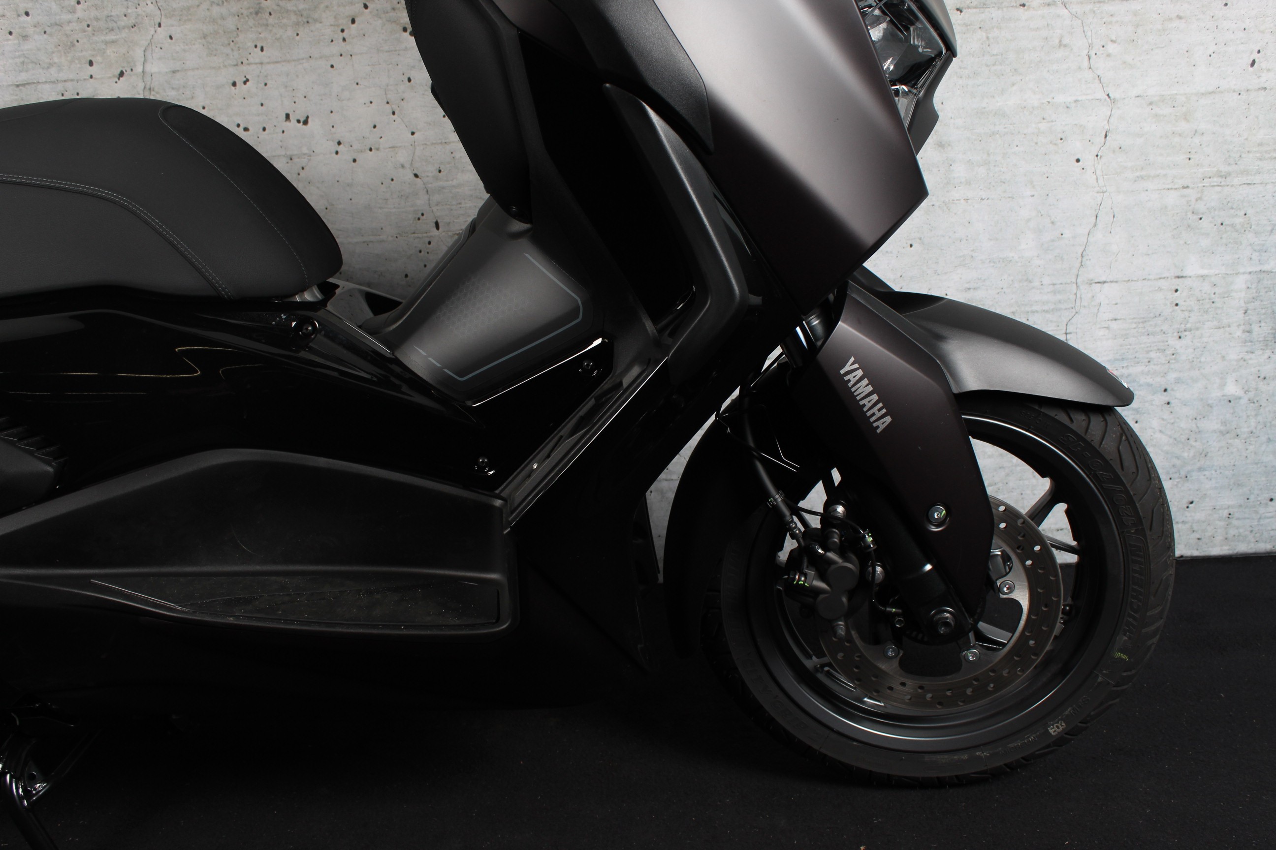 YAMAHA XMax 300 Tech Max + ABS BTW-mo