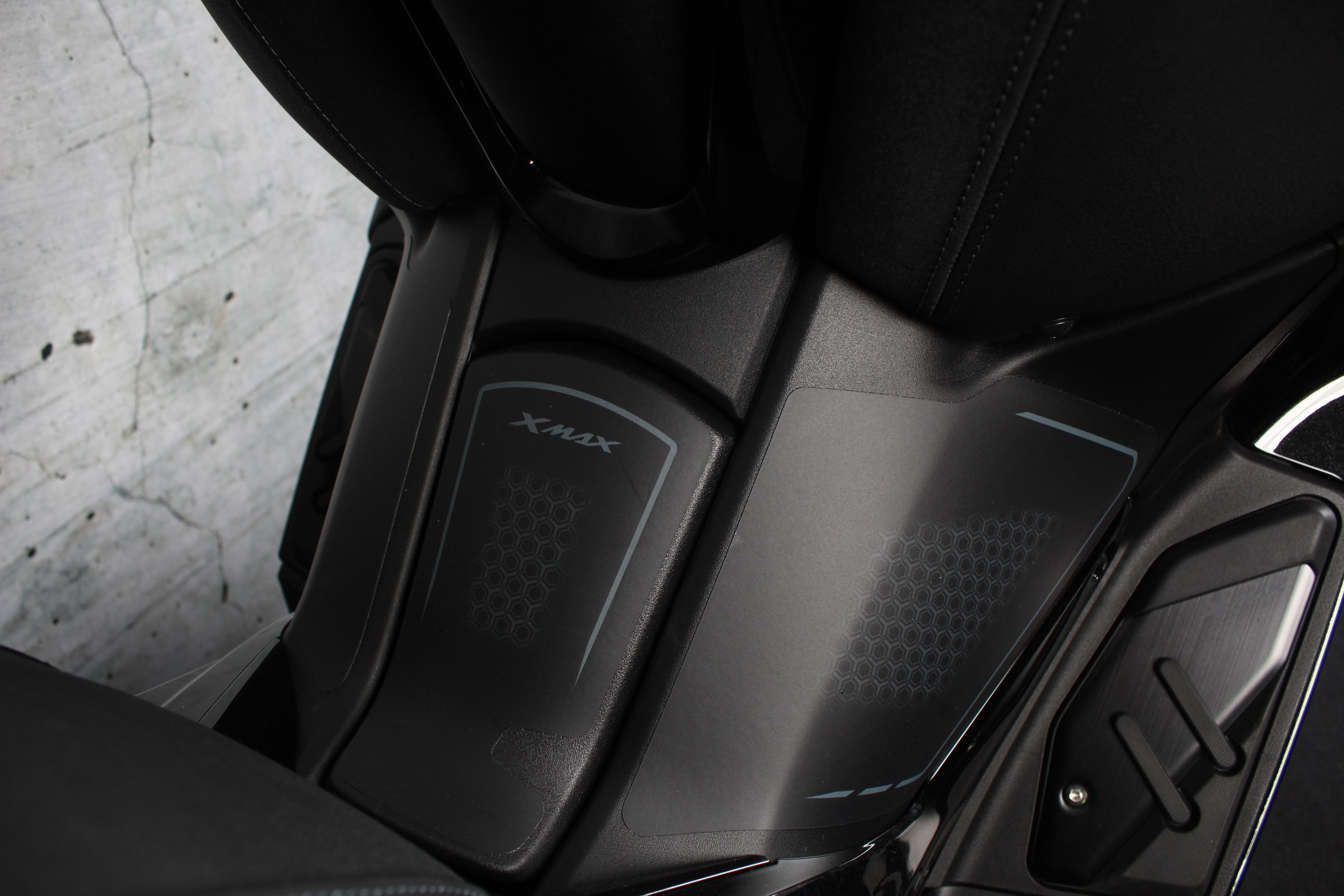 YAMAHA XMax 300 Tech Max + ABS BTW-mo