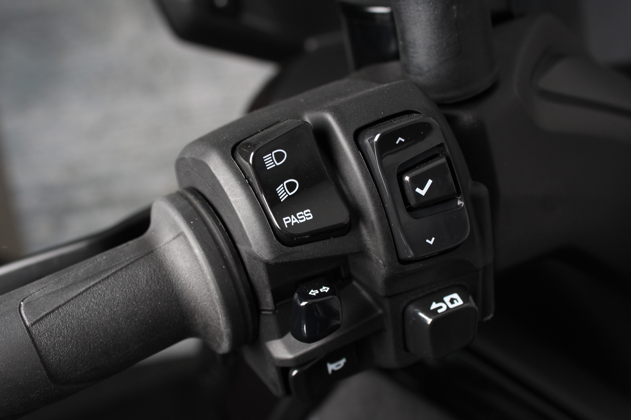 YAMAHA XMax 300 Tech Max + ABS BTW-mo