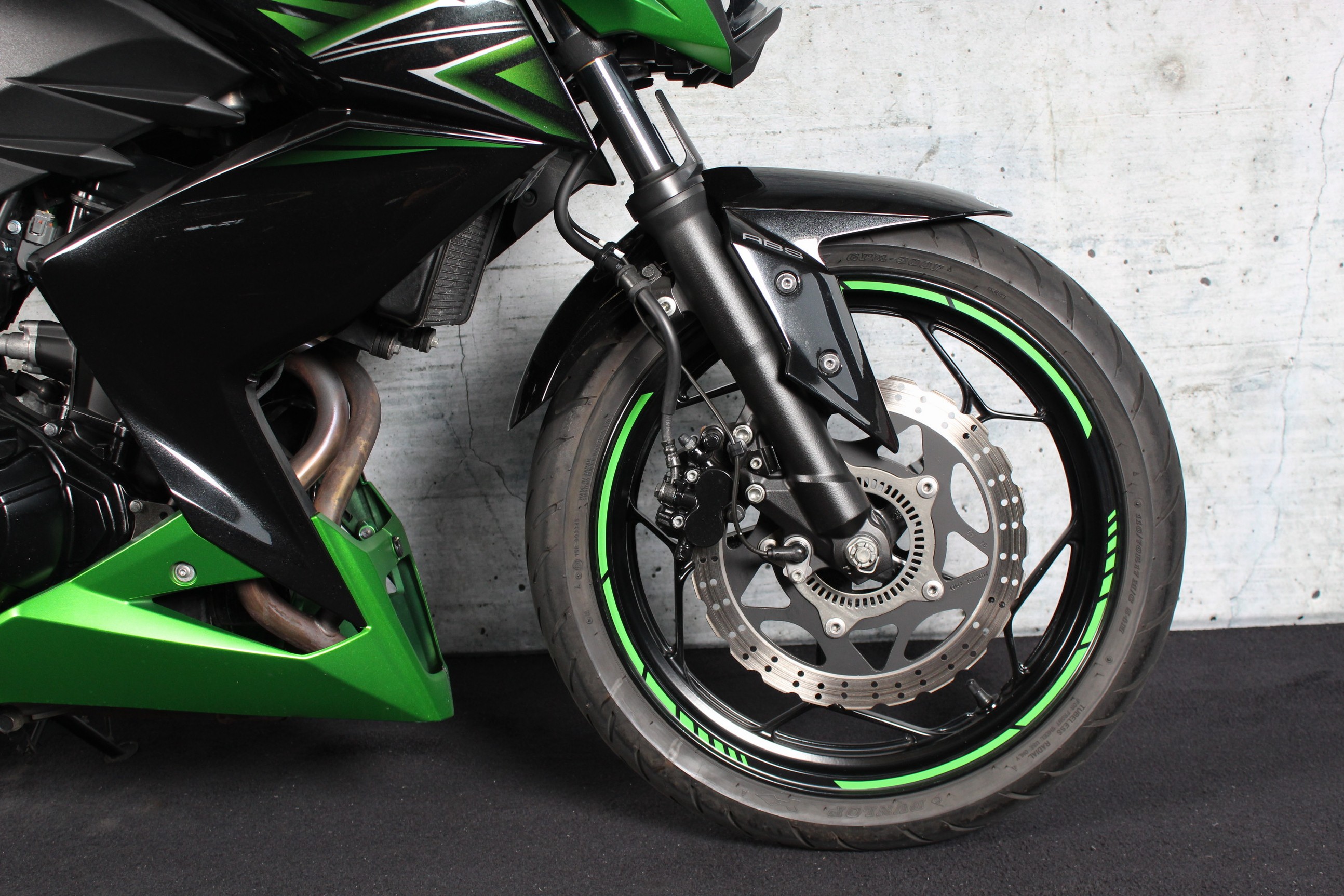 KAWASAKI Z 300 ABS