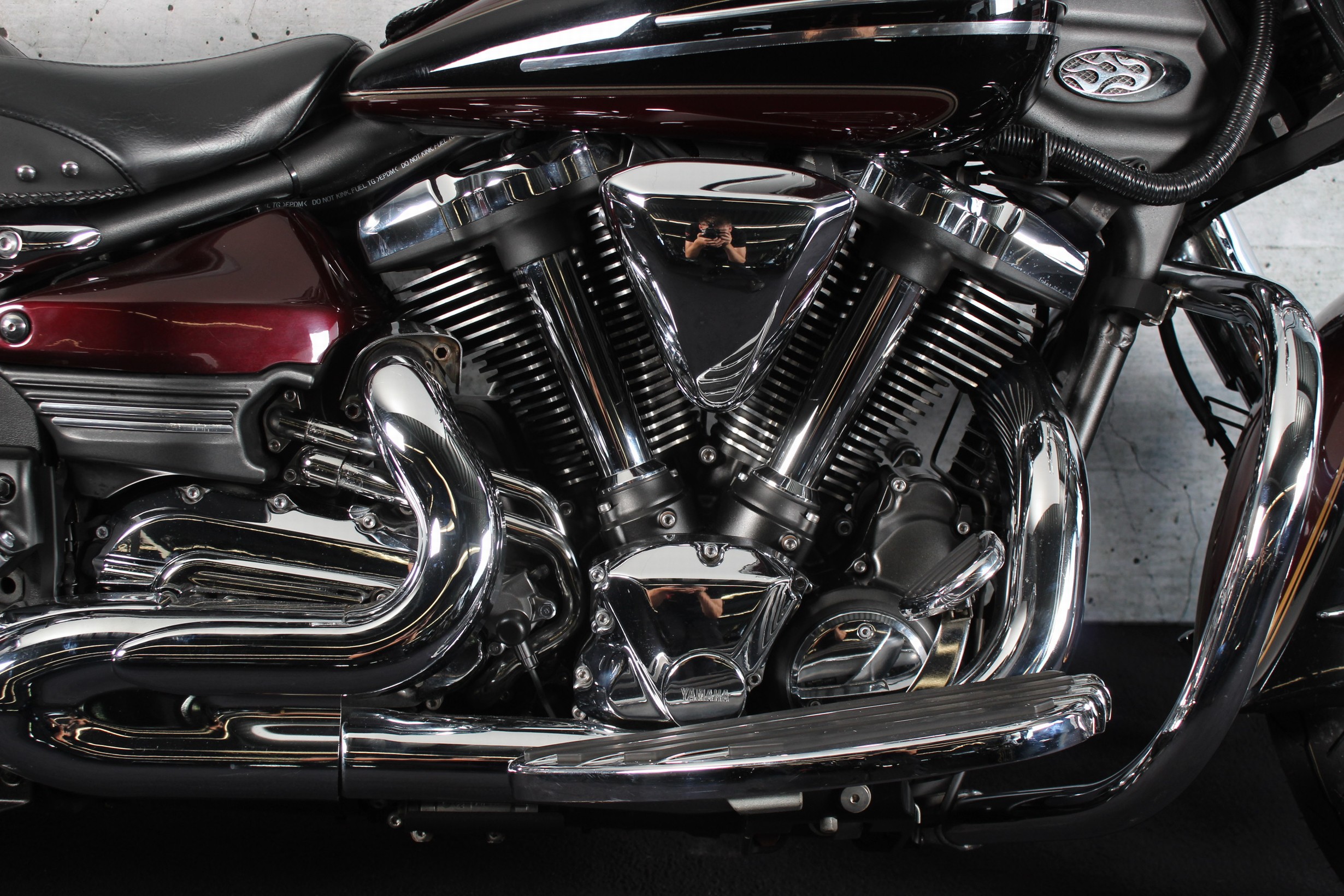 YAMAHA XV 1900 A Midnight Star FL