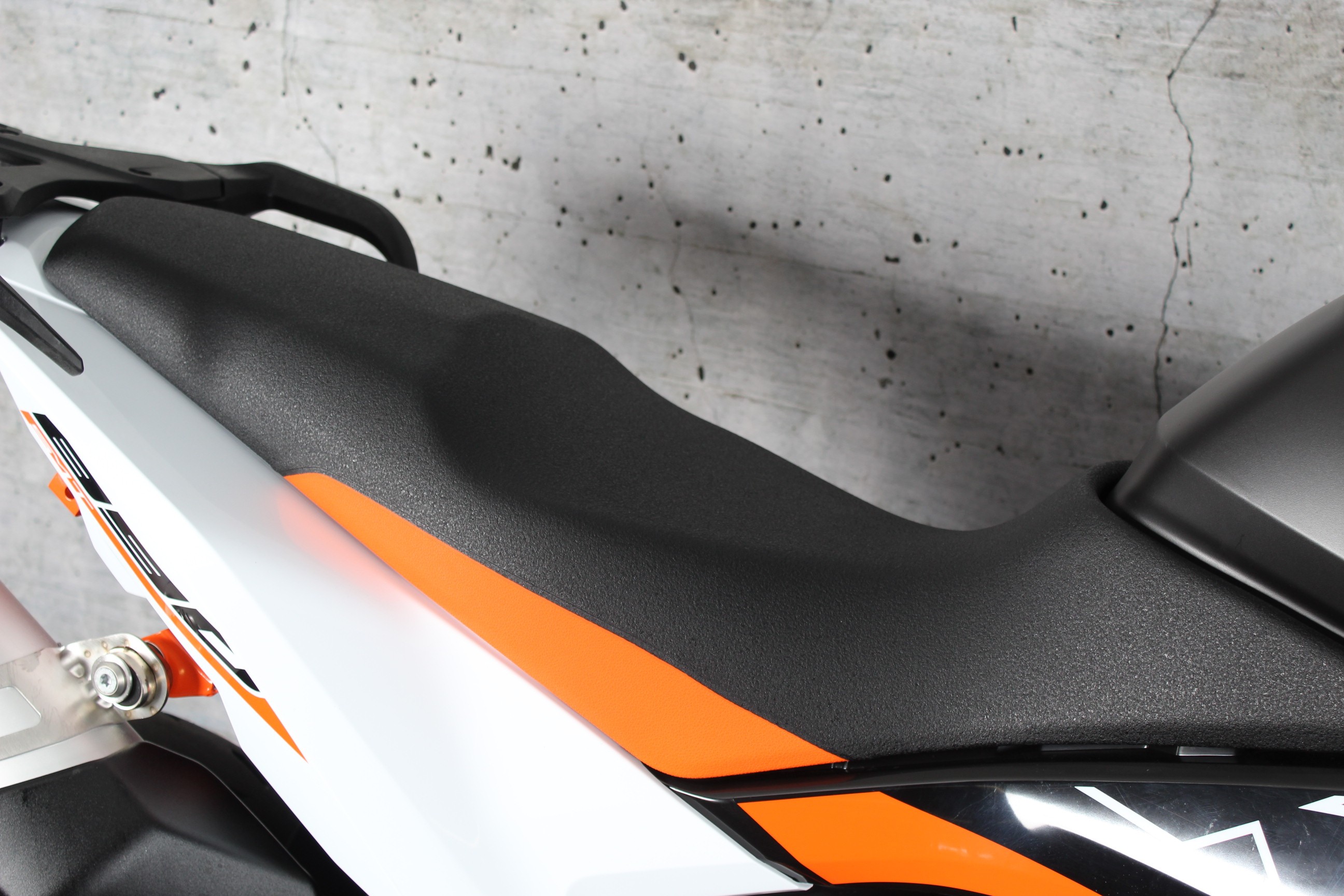 KTM 890 SMT
