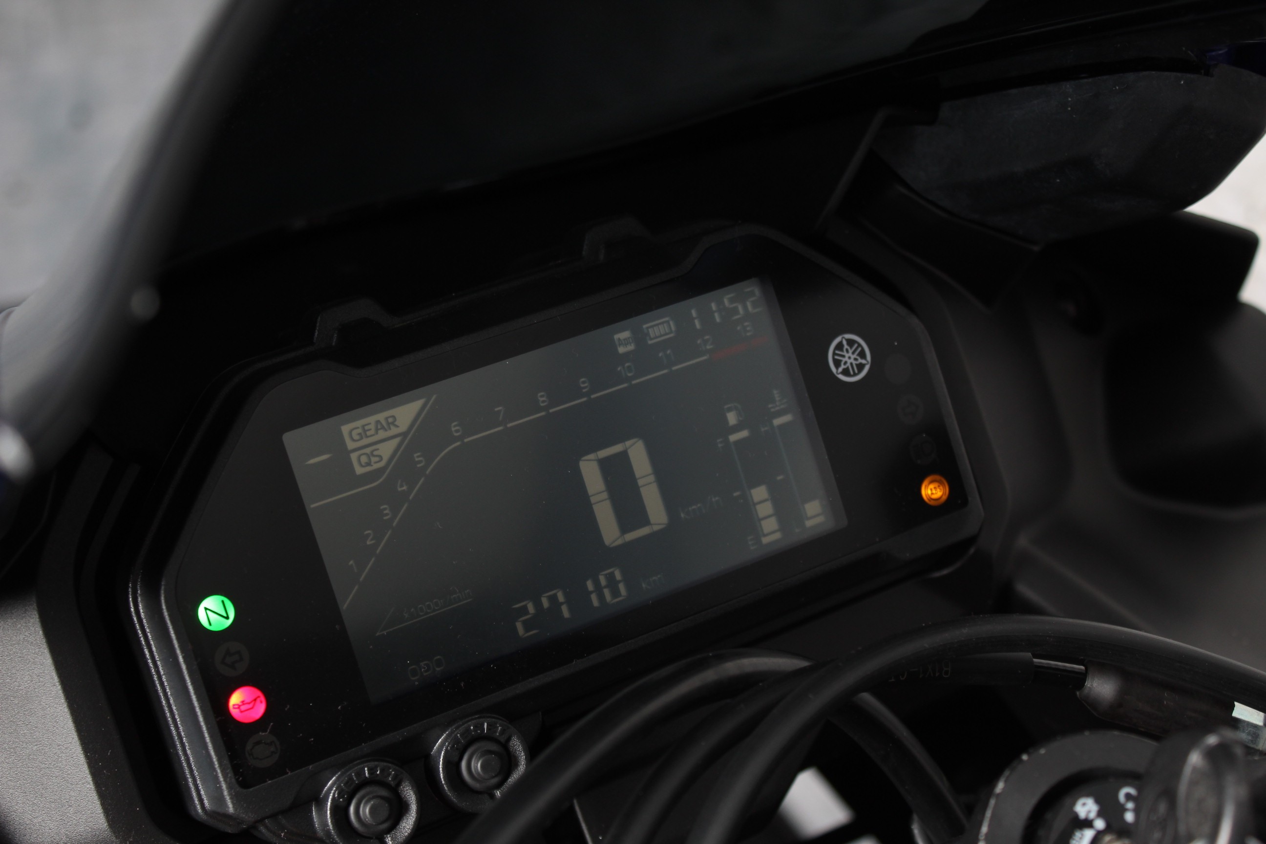 YAMAHA YZF R3