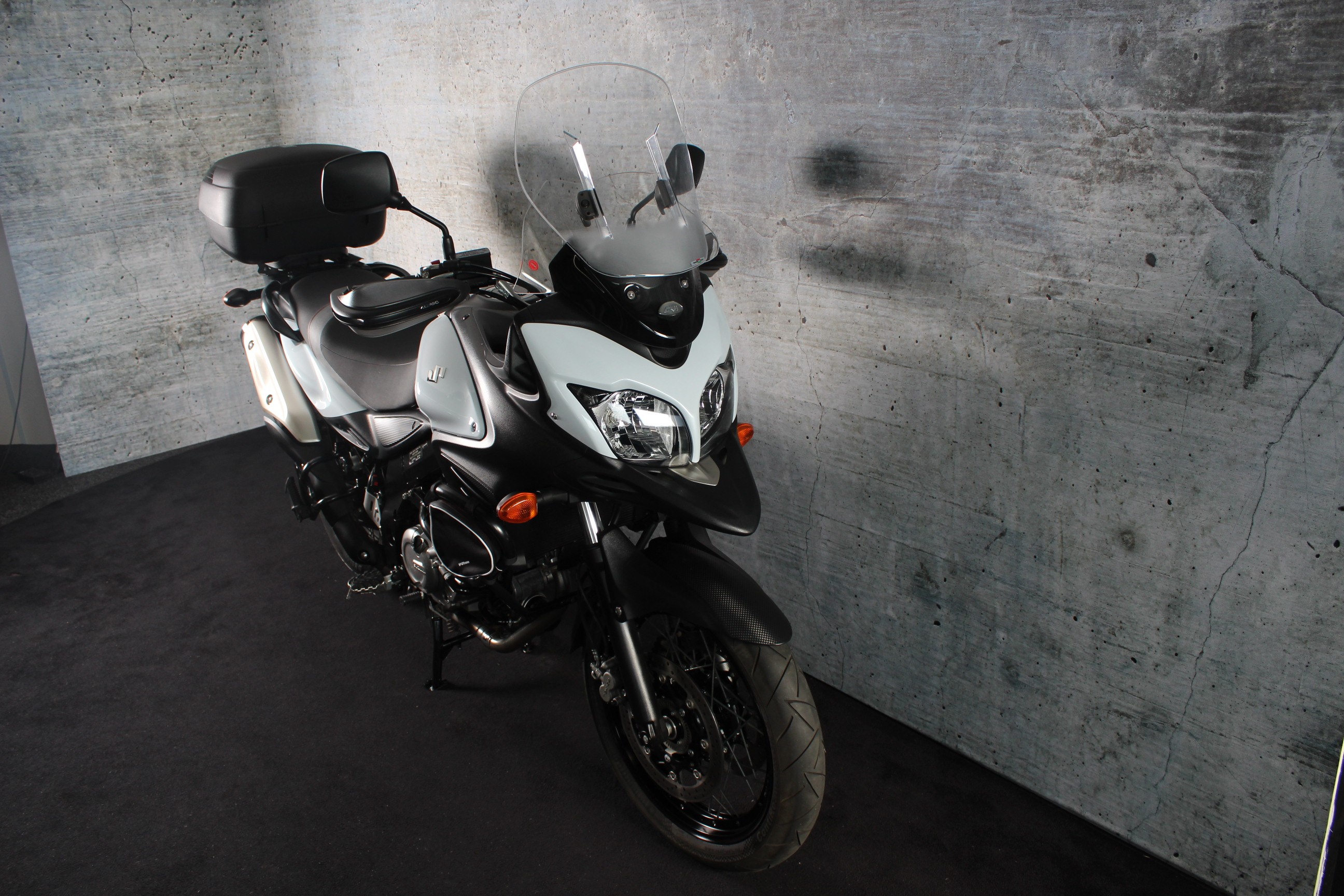 SUZUKI V-Strom DL 650 XTA