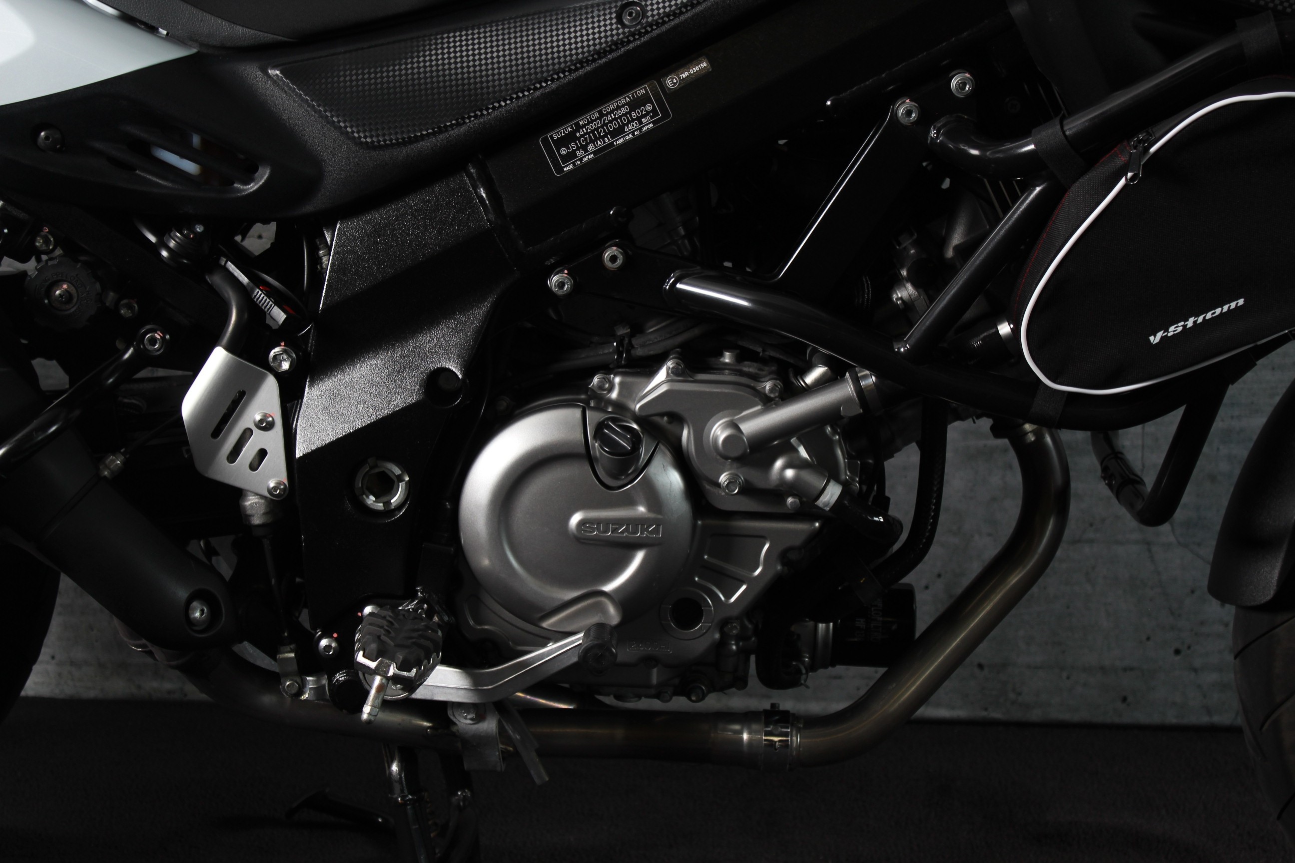 SUZUKI V-Strom DL 650 XTA
