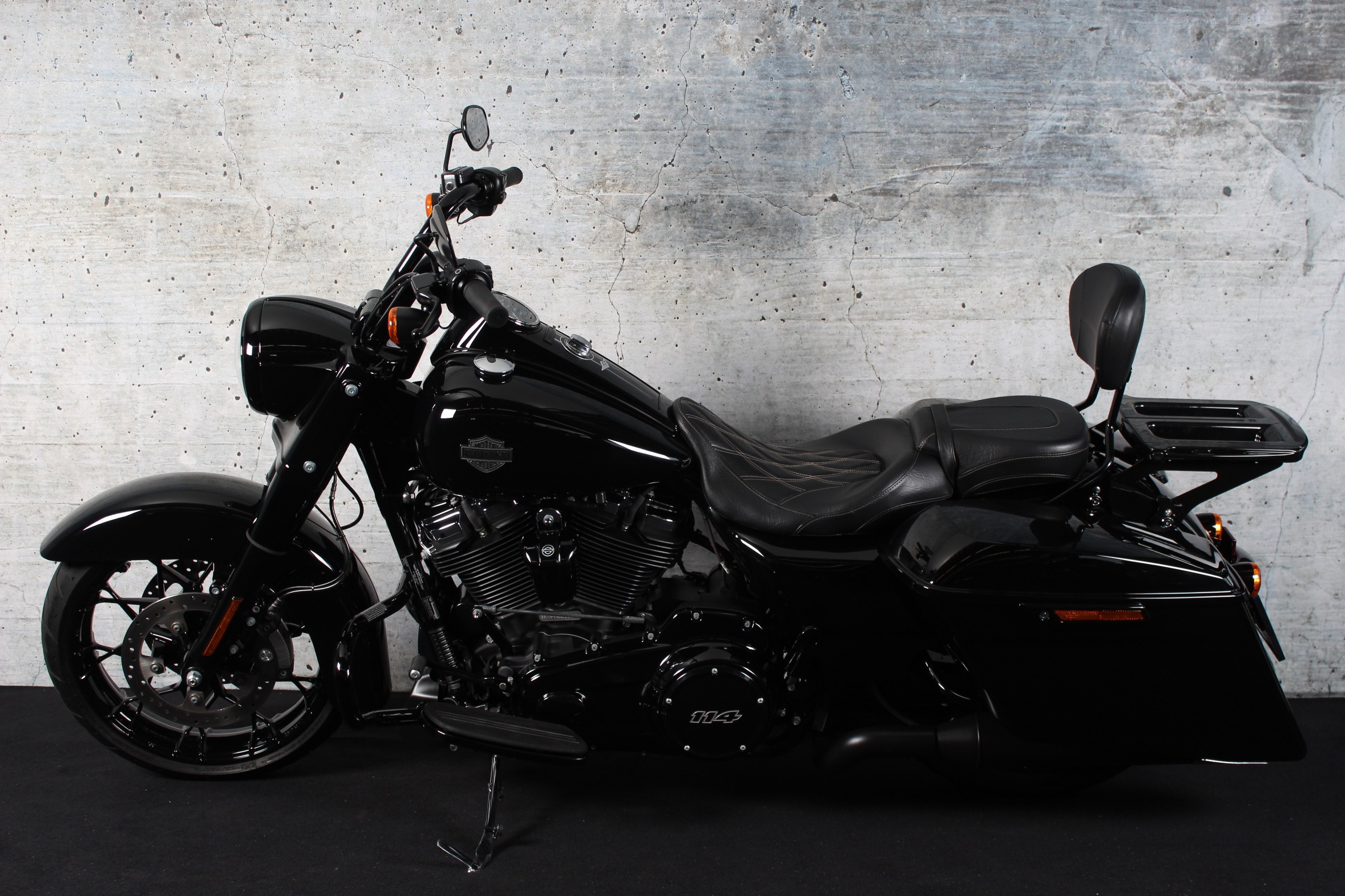 HARLEY-DAVIDSON Road King Special