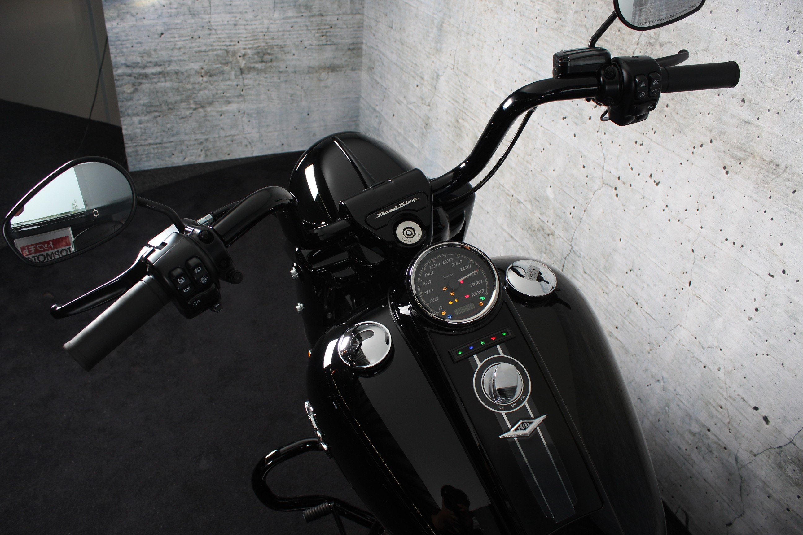 HARLEY-DAVIDSON Road King Special