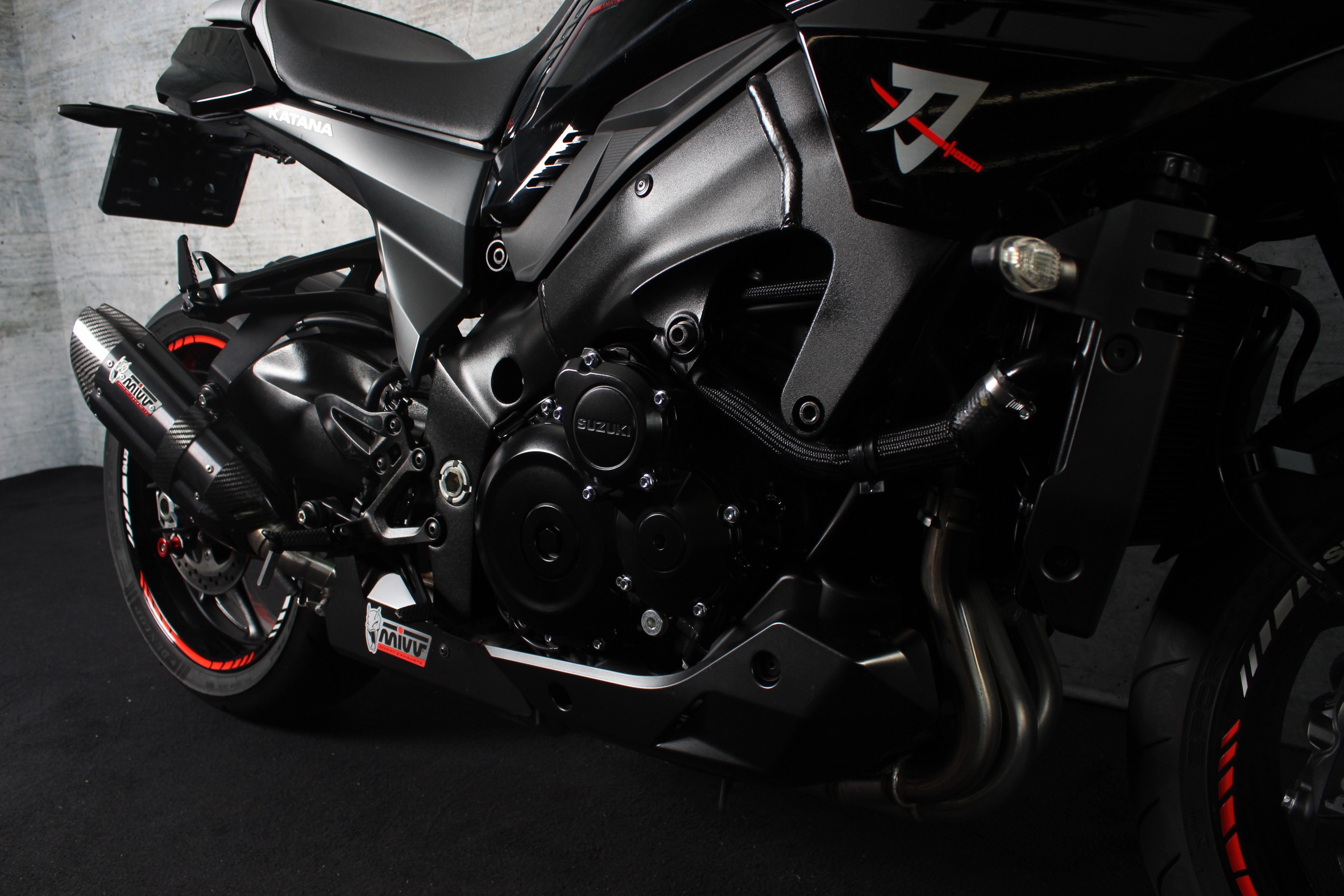 SUZUKI GSX-S 1000 Katana