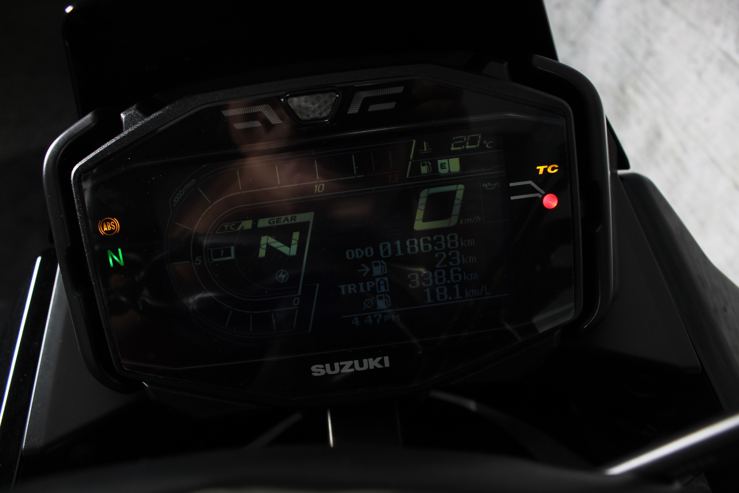 SUZUKI GSX-S 1000 Katana