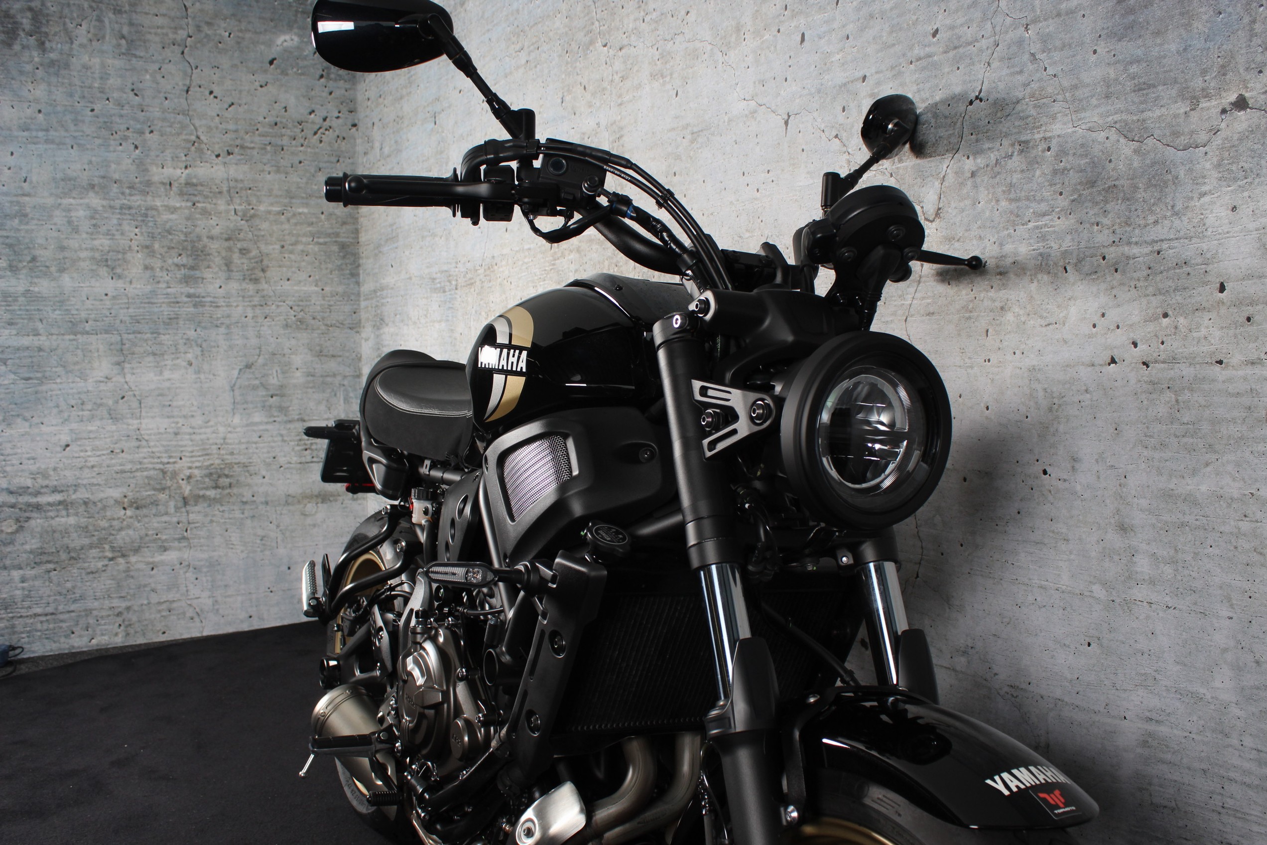 YAMAHA XSR 700 ABS