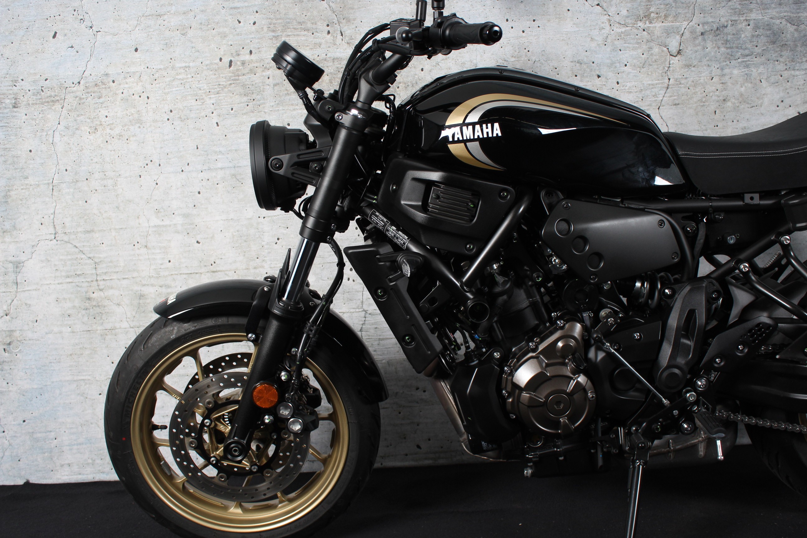 YAMAHA XSR 700 ABS